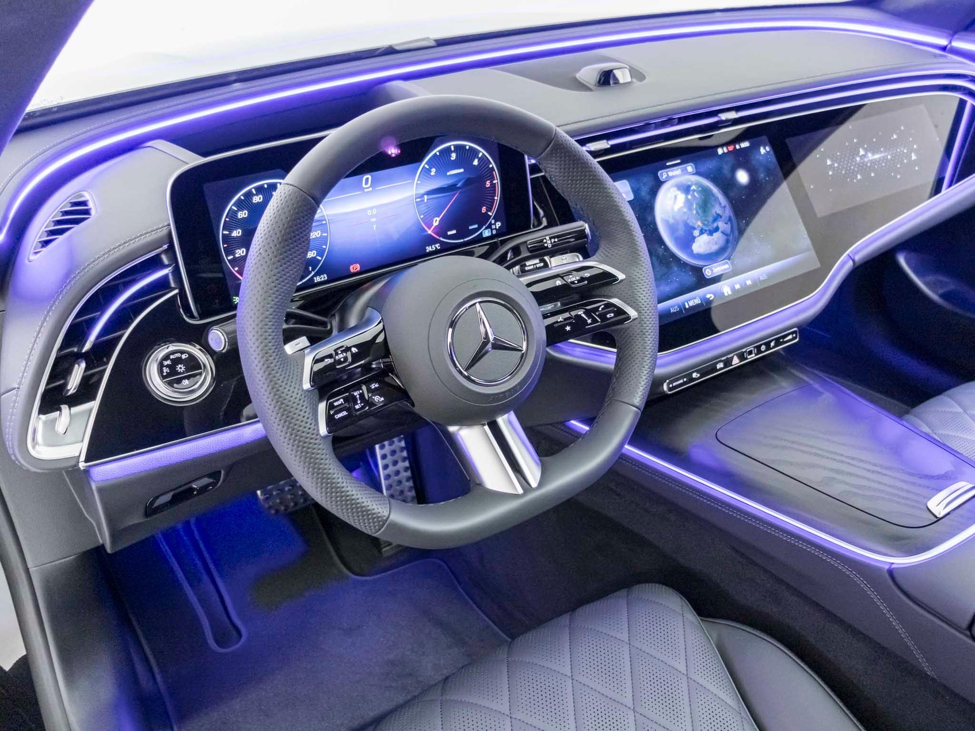 MERCEDES-BENZ E 450 d 4MATIC T-Modell-image-9