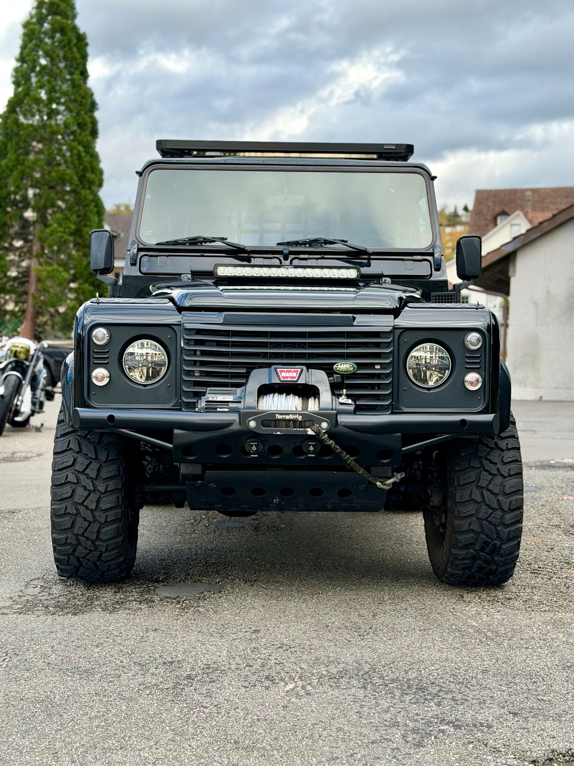 LAND ROVER Defender 90 CSW 2.5 Td5-image-4