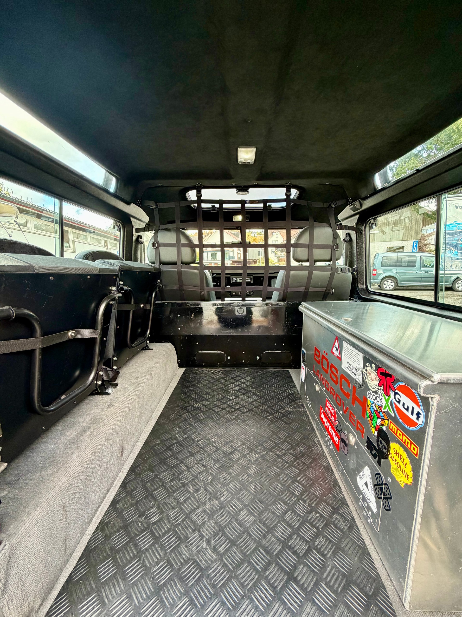 LAND ROVER Defender 90 CSW 2.5 Td5-image-8