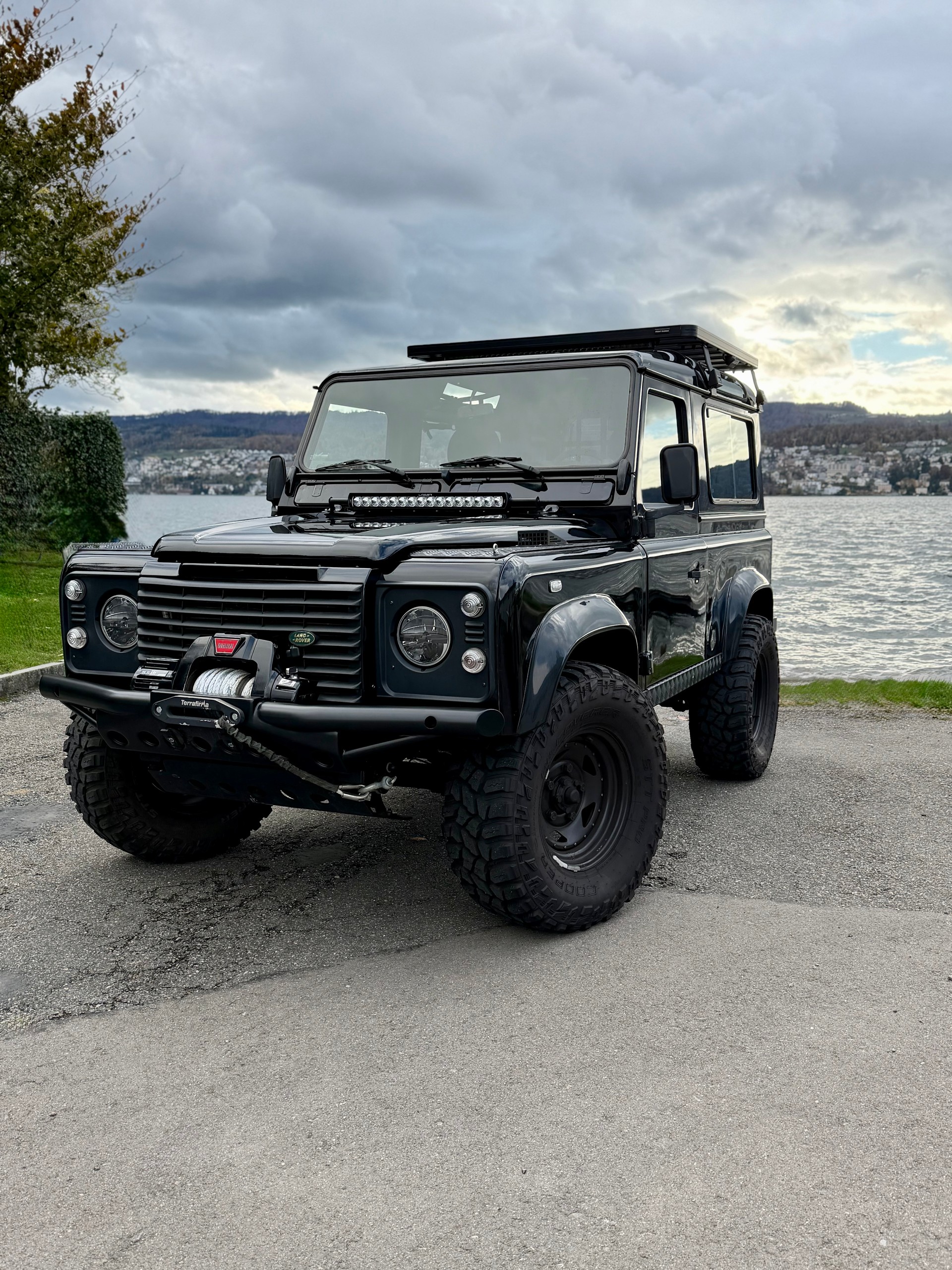 LAND ROVER Defender 90 CSW 2.5 Td5-image-0