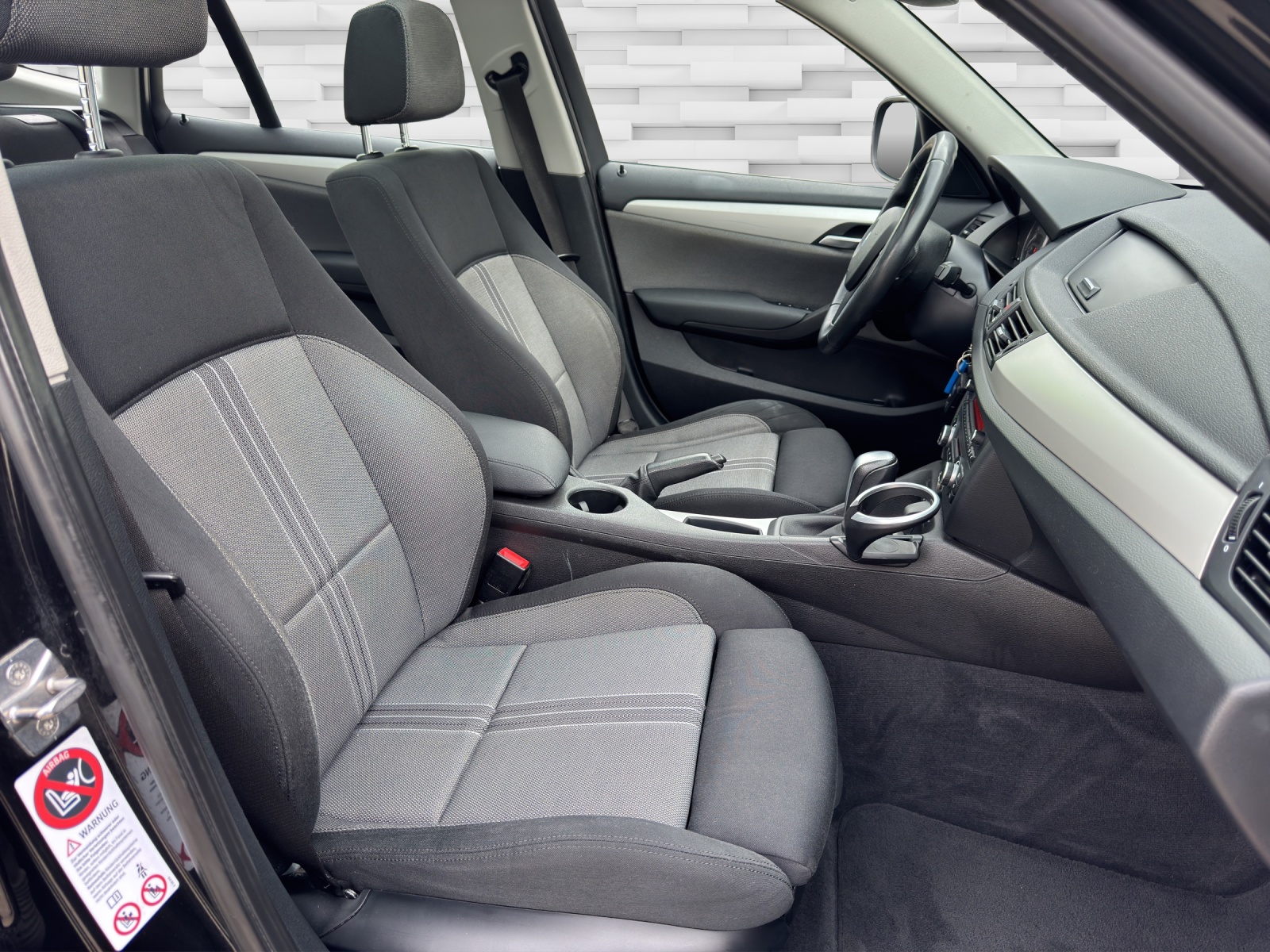 BMW X1 xDrive 20d Steptronic-image-13