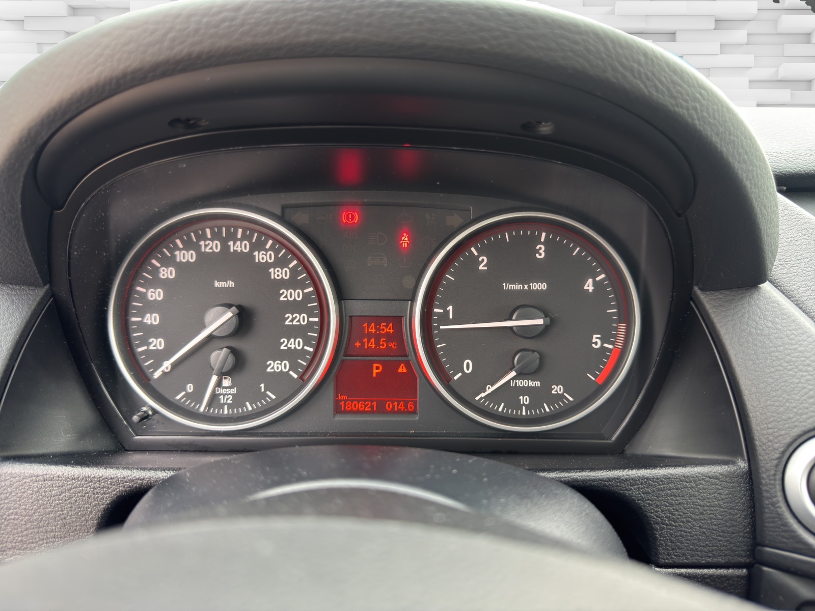 BMW X1 xDrive 20d Steptronic-image-10