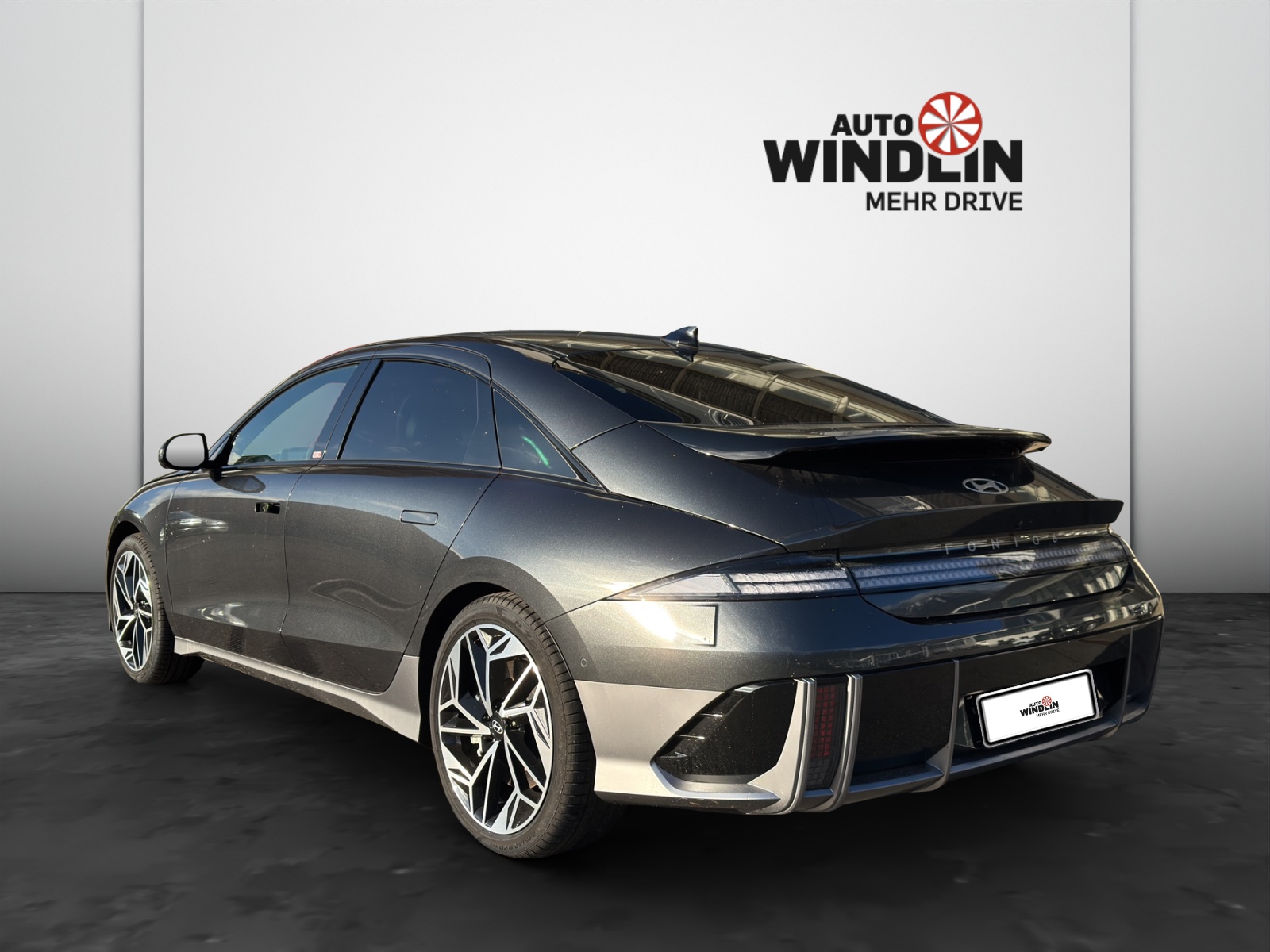 HYUNDAI Ioniq 6 Launch Edition 4WD 77.4kWh-image-3