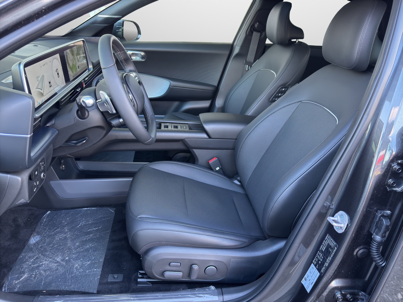 HYUNDAI Ioniq 6 Launch Edition 4WD 77.4kWh-image-4