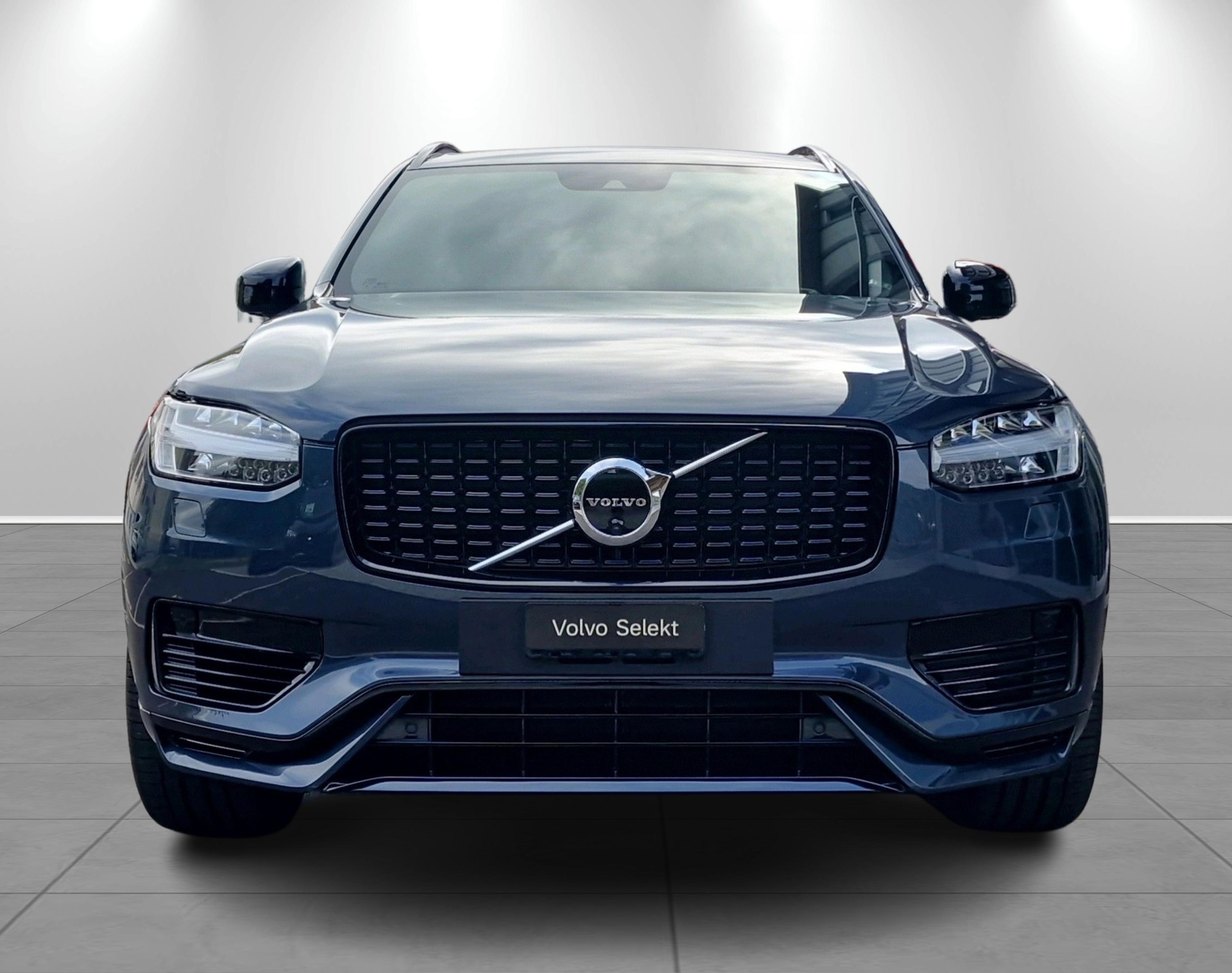VOLVO XC90 T8 eAWD R-Design-image-8