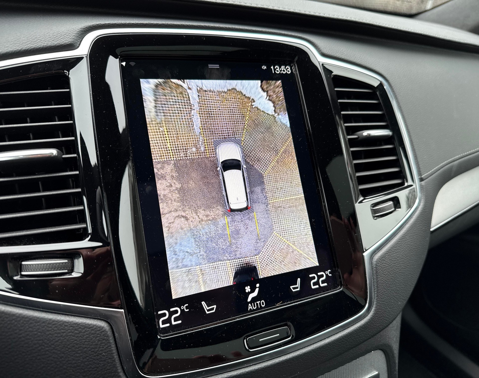 VOLVO XC90 T8 eAWD R-Design-image-11
