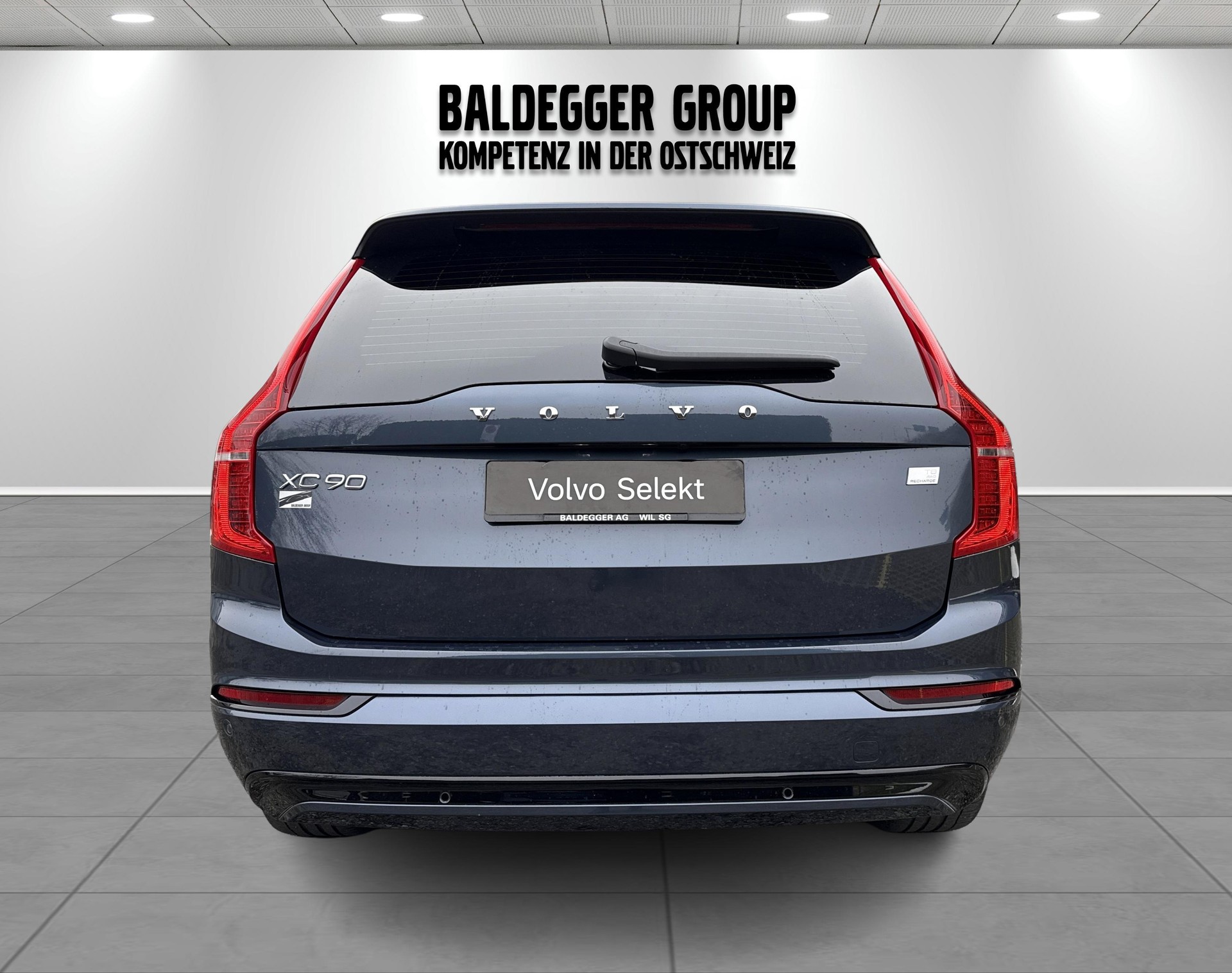 VOLVO XC90 T8 eAWD R-Design-image-9