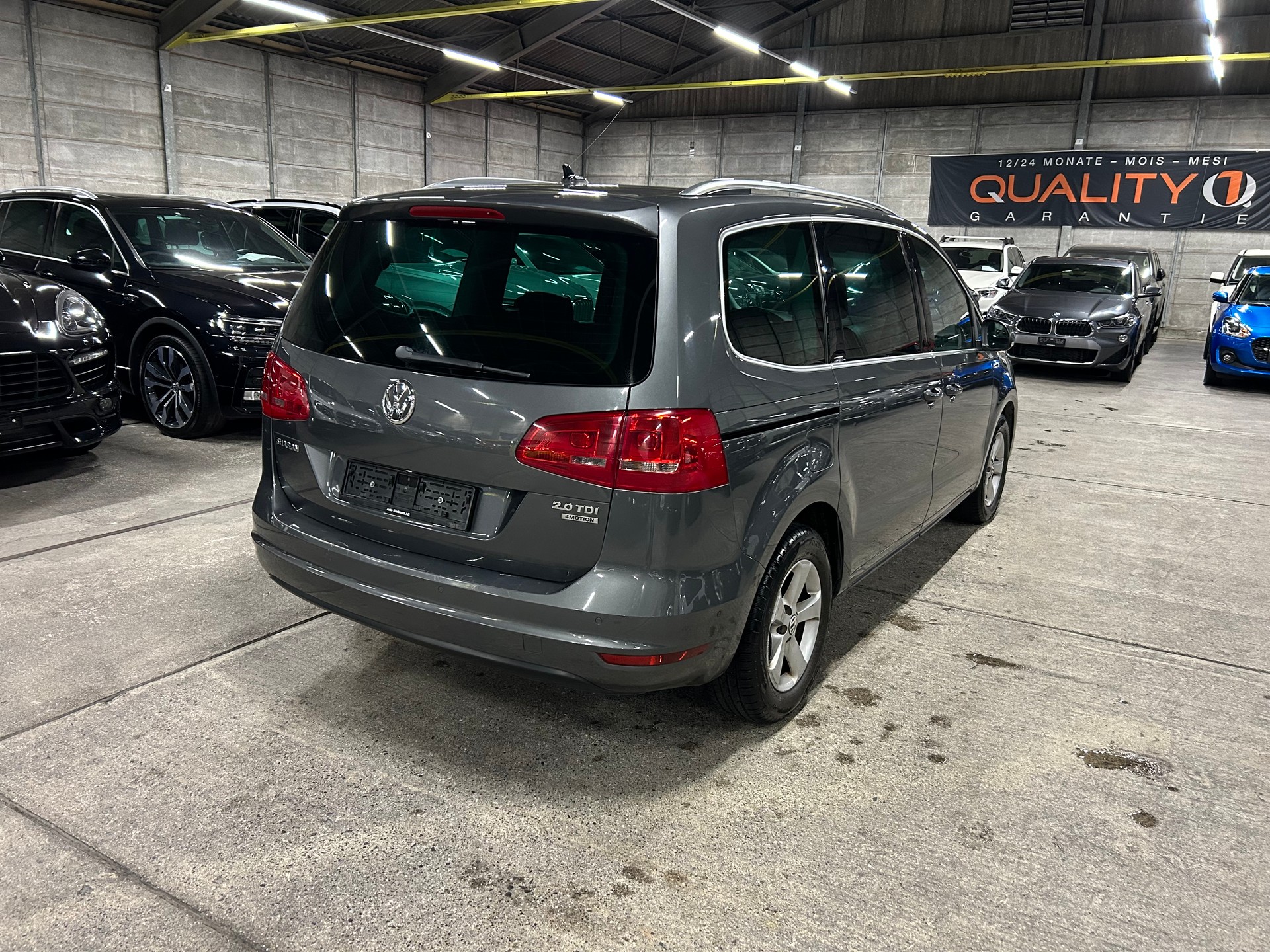 VW Sharan 2.0 TDI 4Motion 7 Plätze-image-4