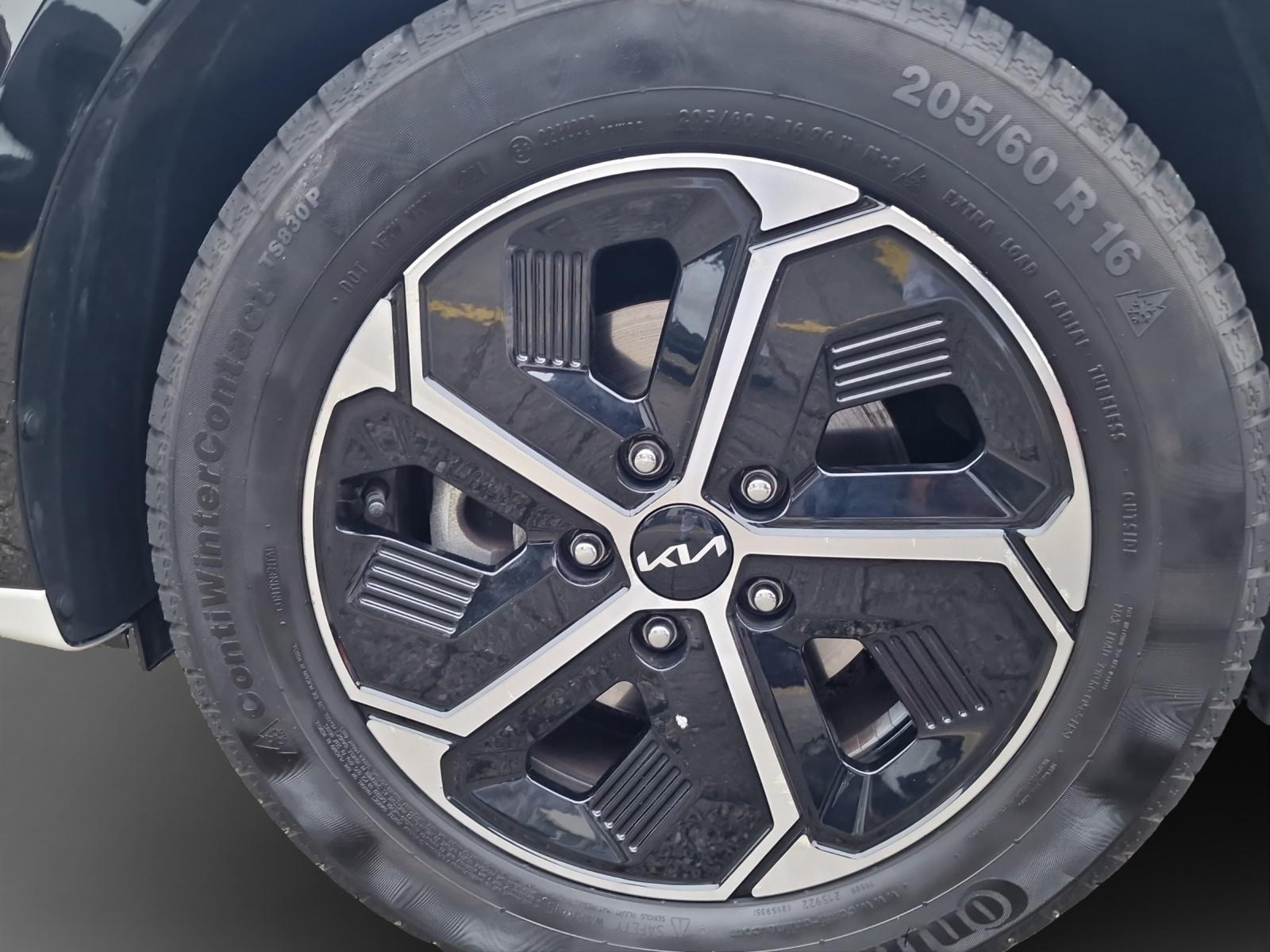 KIA Niro 1.6 GDi Plug-in Hybrid Power Edition-image-14