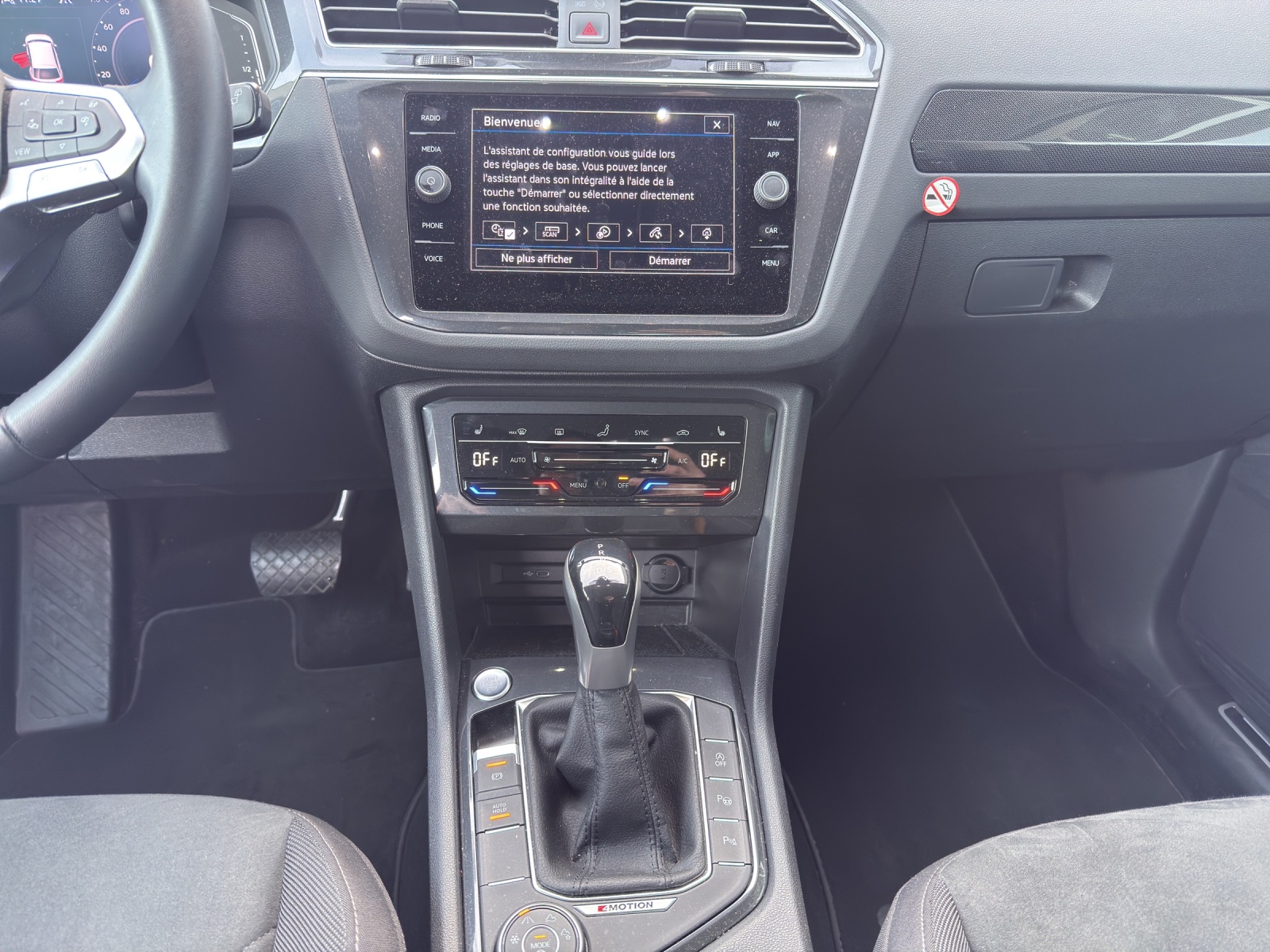 VW Tiguan 2.0 TDI SCR Elegance 4Motion DSG-image-10