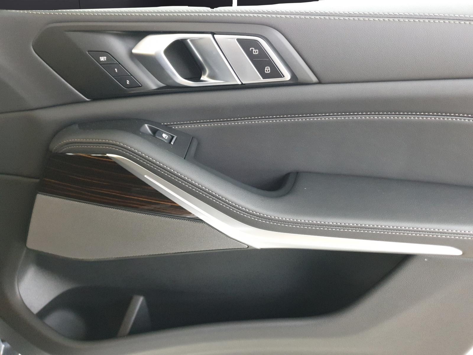 BMW X5 30d xDrive-image-9