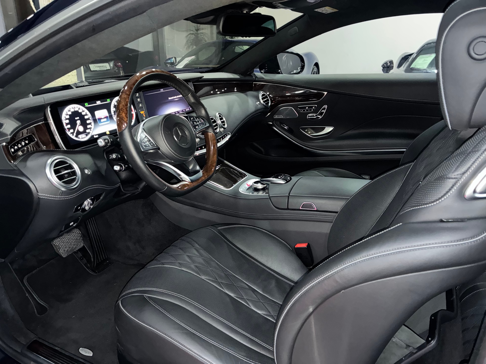 MERCEDES-BENZ S 500 Coupé 4Matic 7G-Tronic-image-14