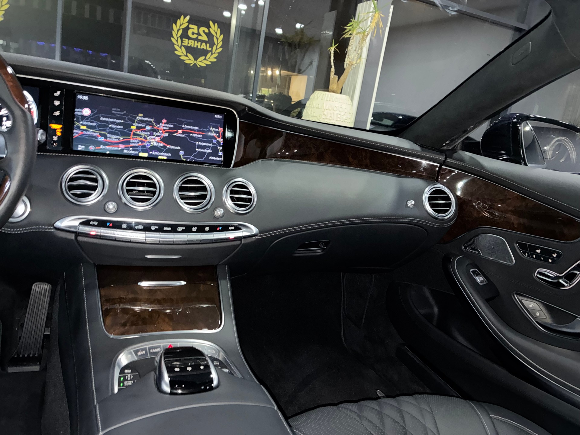 MERCEDES-BENZ S 500 Coupé 4Matic 7G-Tronic-image-8