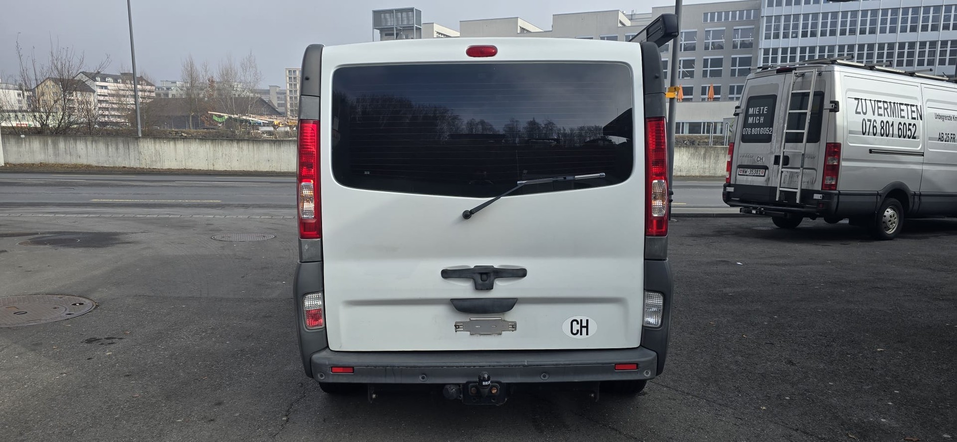 RENAULT Trafic 2.5 dCi 2.9t L1H1-image-5