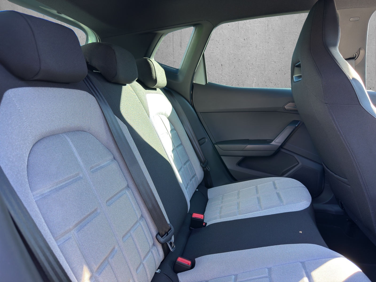 SEAT Arona 1.5 Eco TSI Move FR DSG-image-11