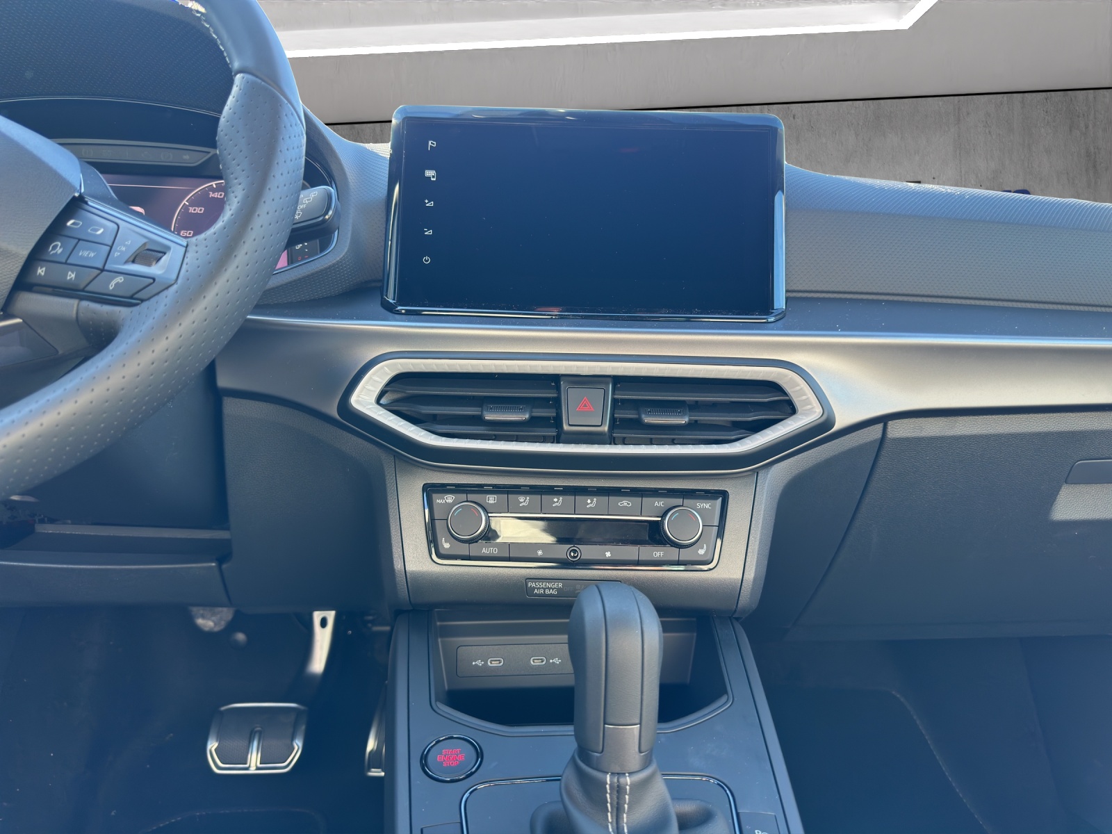 SEAT Arona 1.5 Eco TSI Move FR DSG-image-14