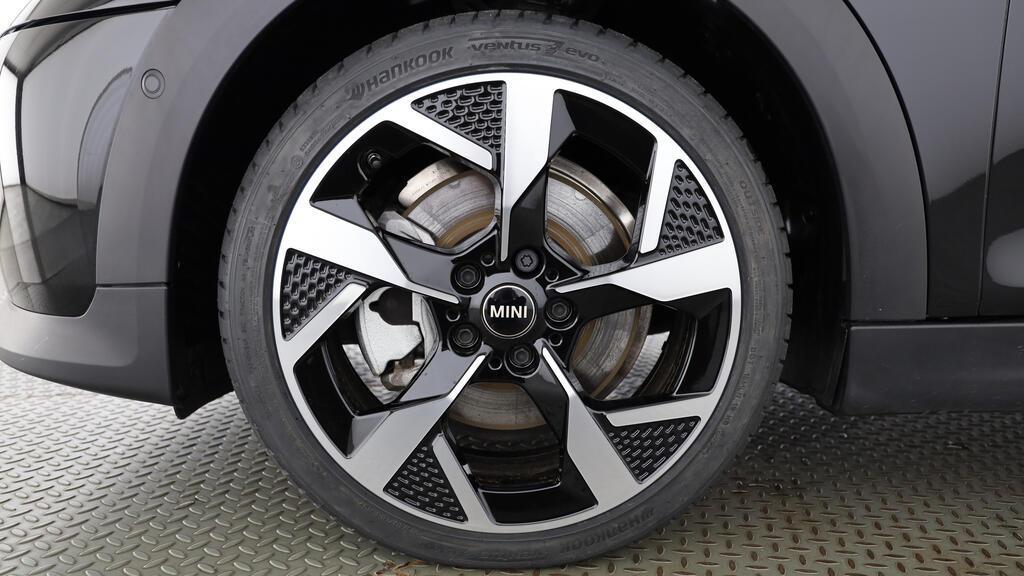 MINI Cooper 5 door C-image-8
