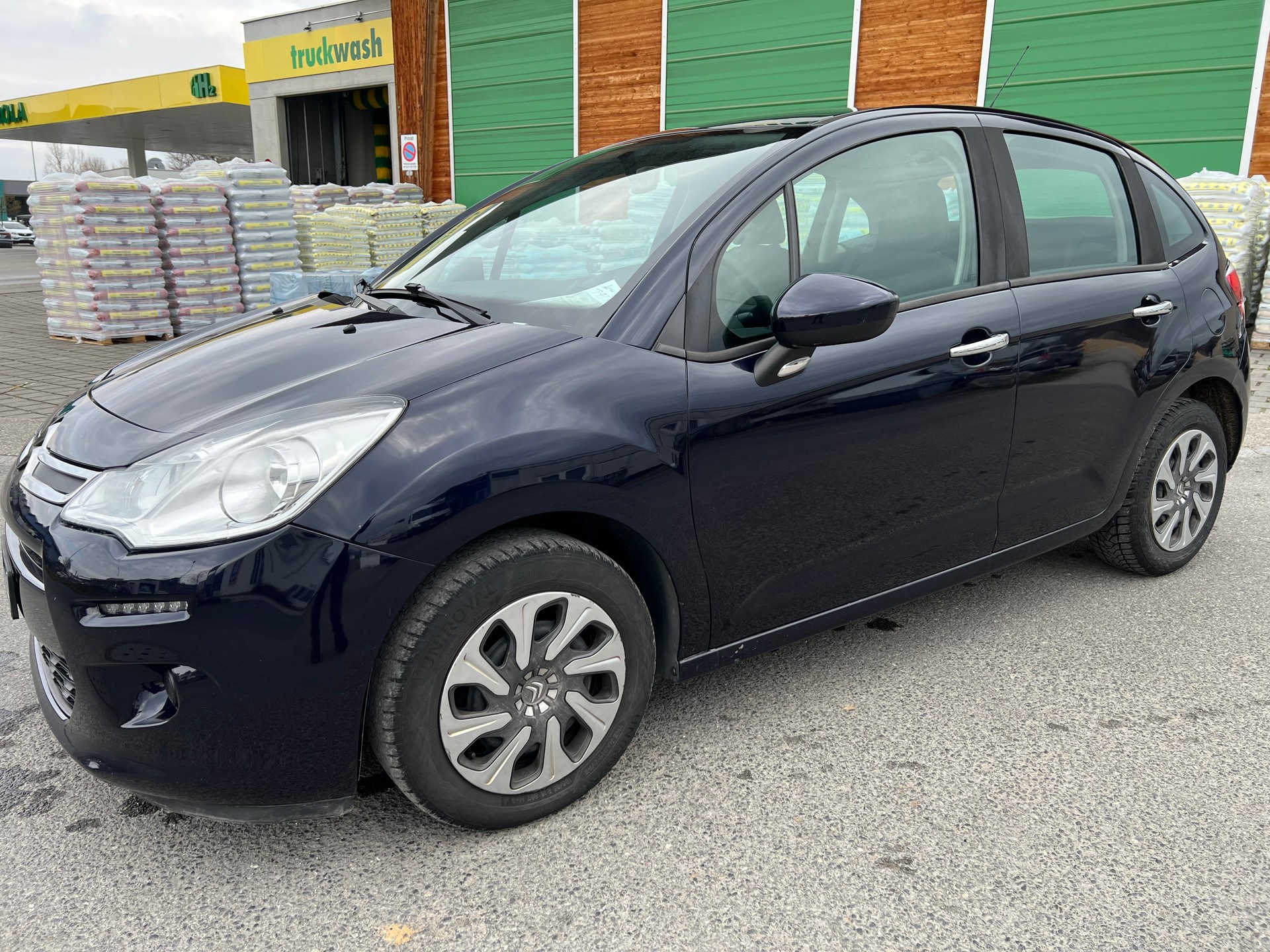 CITROEN C3 1.2i Attraction-image-2
