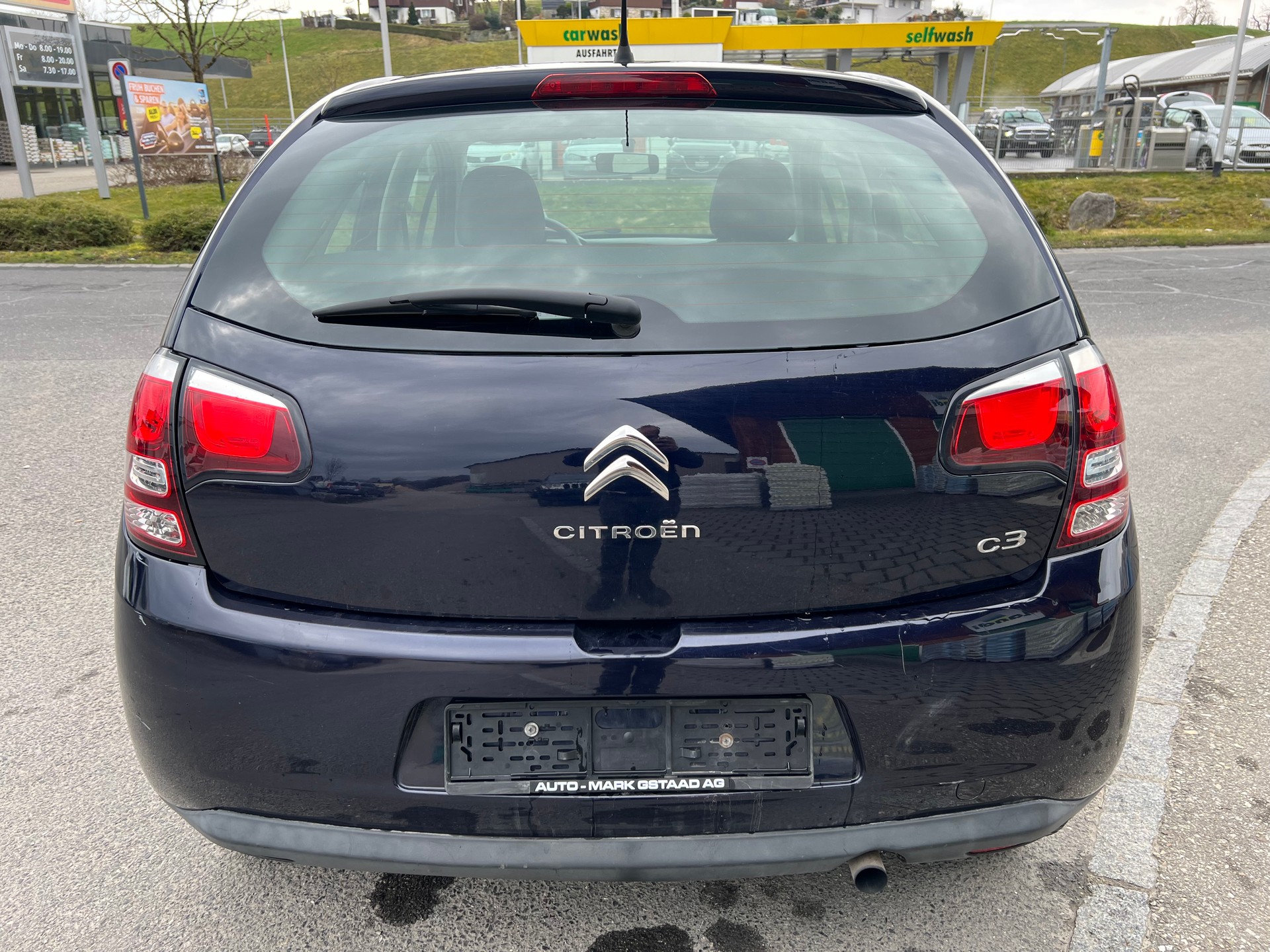 CITROEN C3 1.2i Attraction-image-1
