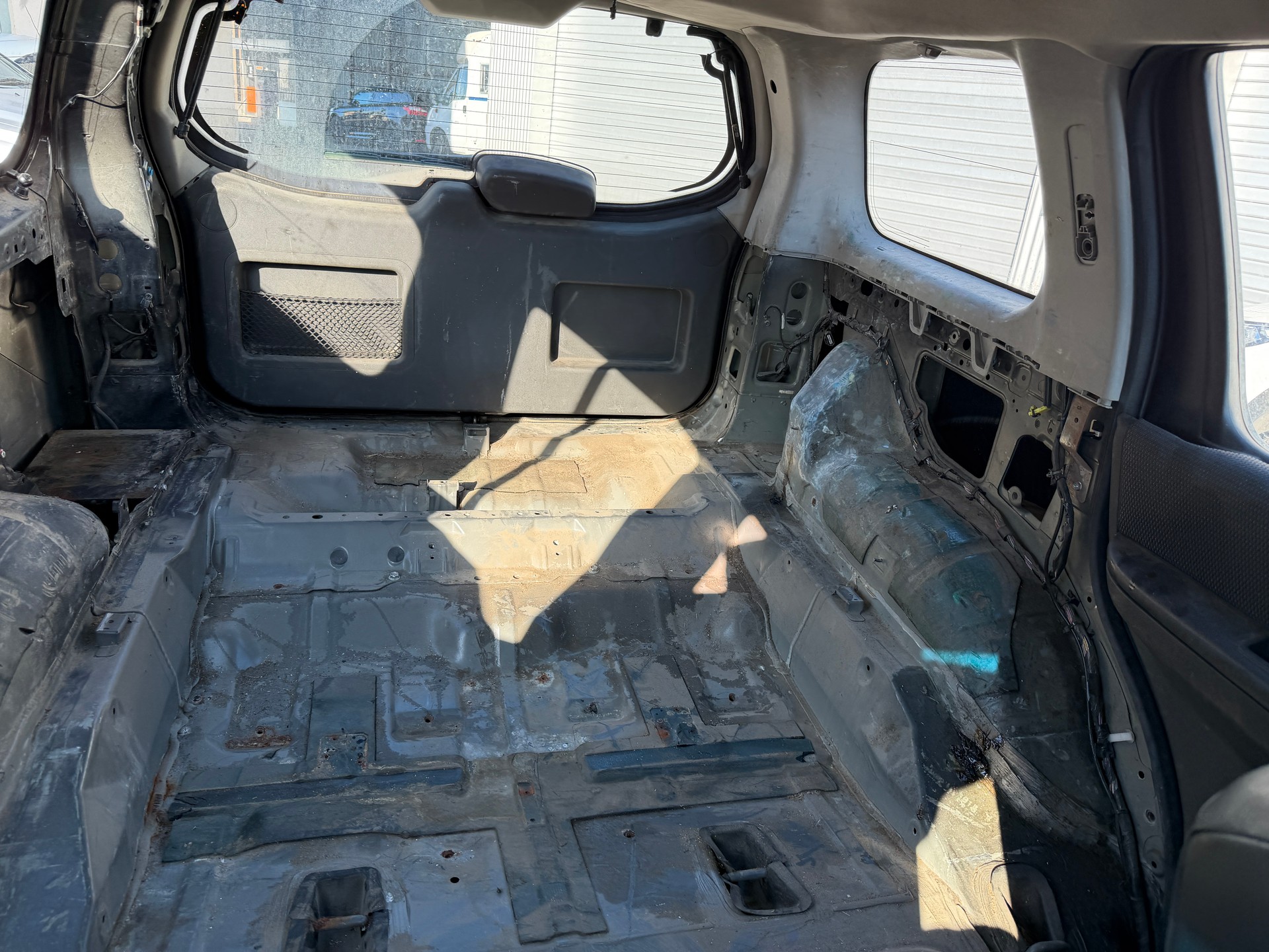 NISSAN Pathfinder 2.5 dCi SE-image-5