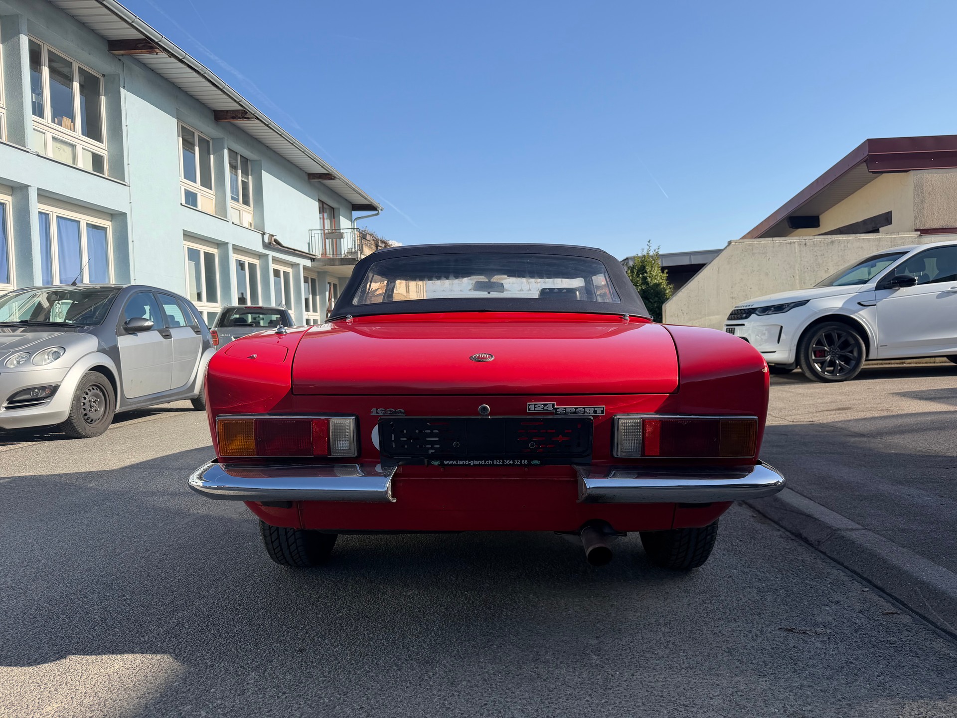 FIAT 124 Spider-image-5