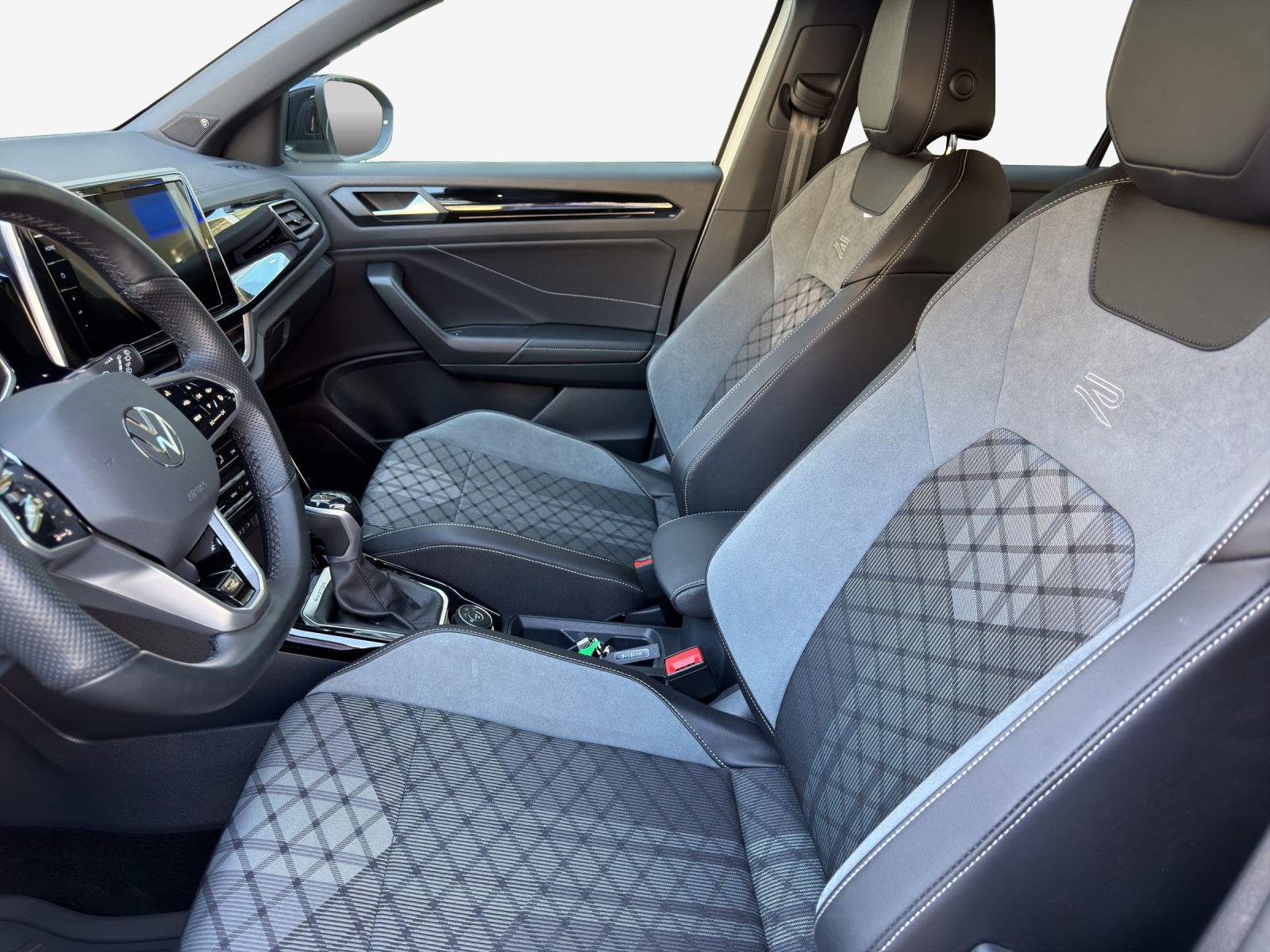 VW T-Roc 2.0 TSI R-Line DSG 4Motion-image-7