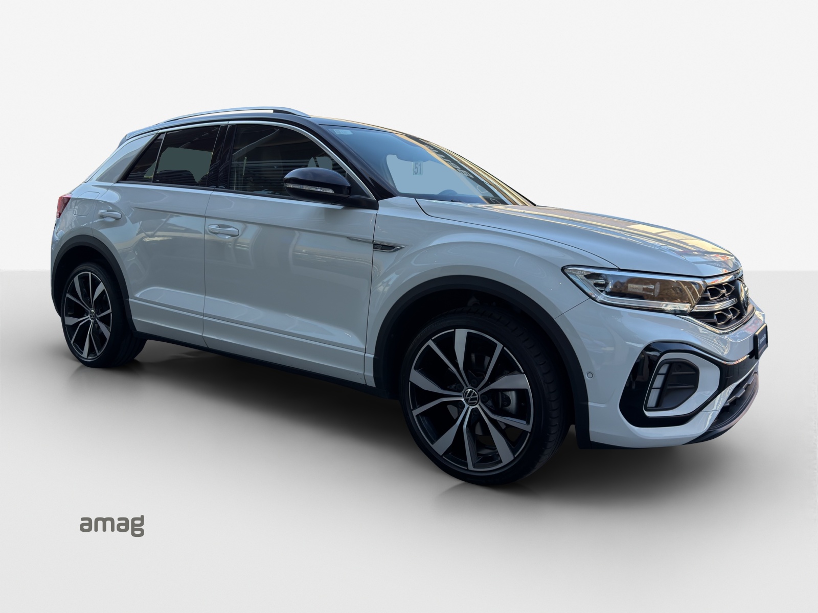 VW T-Roc 2.0 TSI R-Line DSG 4Motion-image-5
