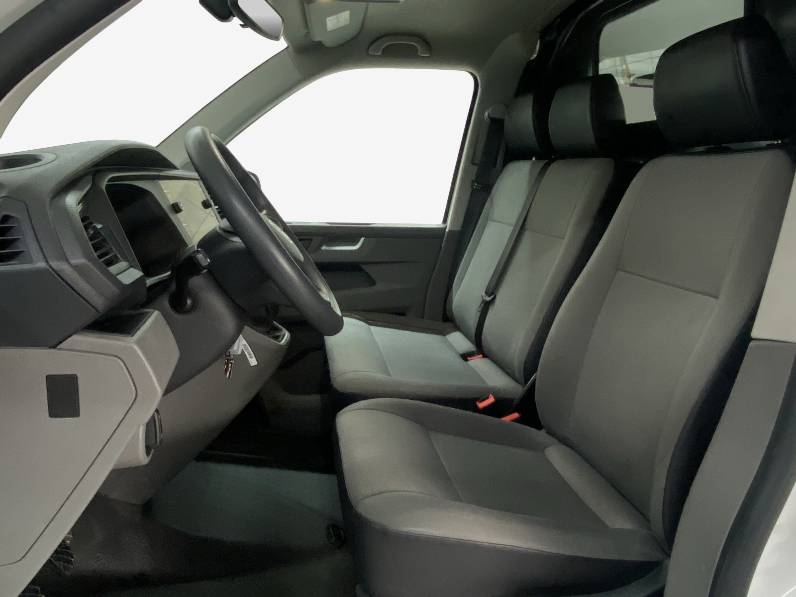 VW T6.1 2.0 TDI-image-7
