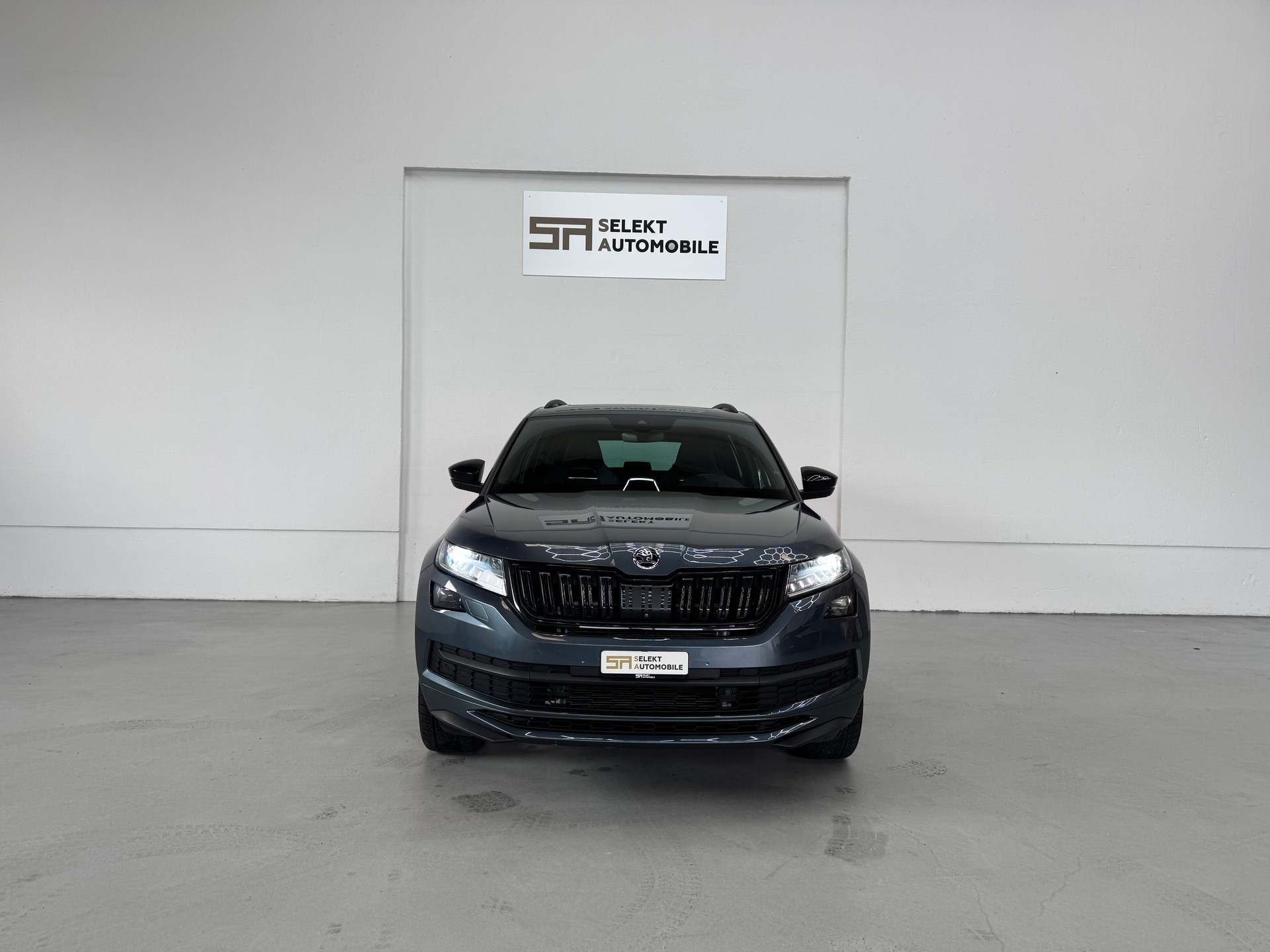 SKODA Kodiaq 2.0 TDI CR Sport Line 4x4 DSG-image-2