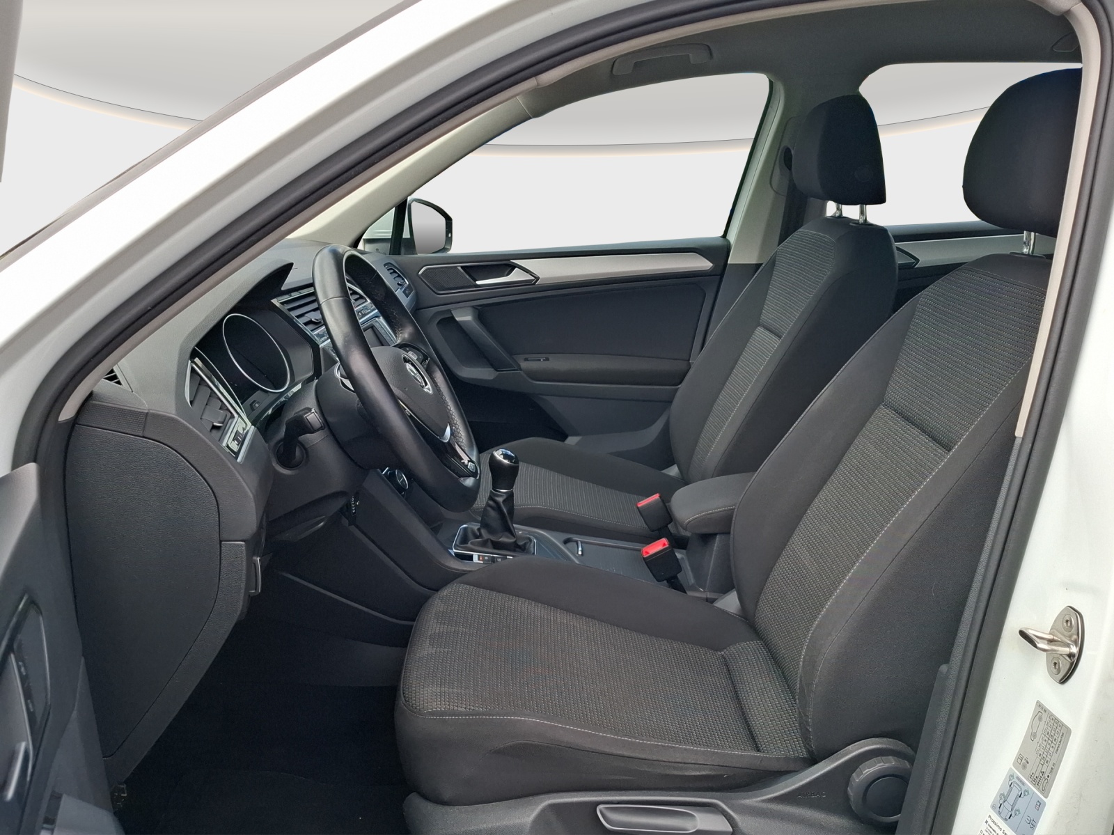 VW Tiguan 1.4TSI Trendline-image-8