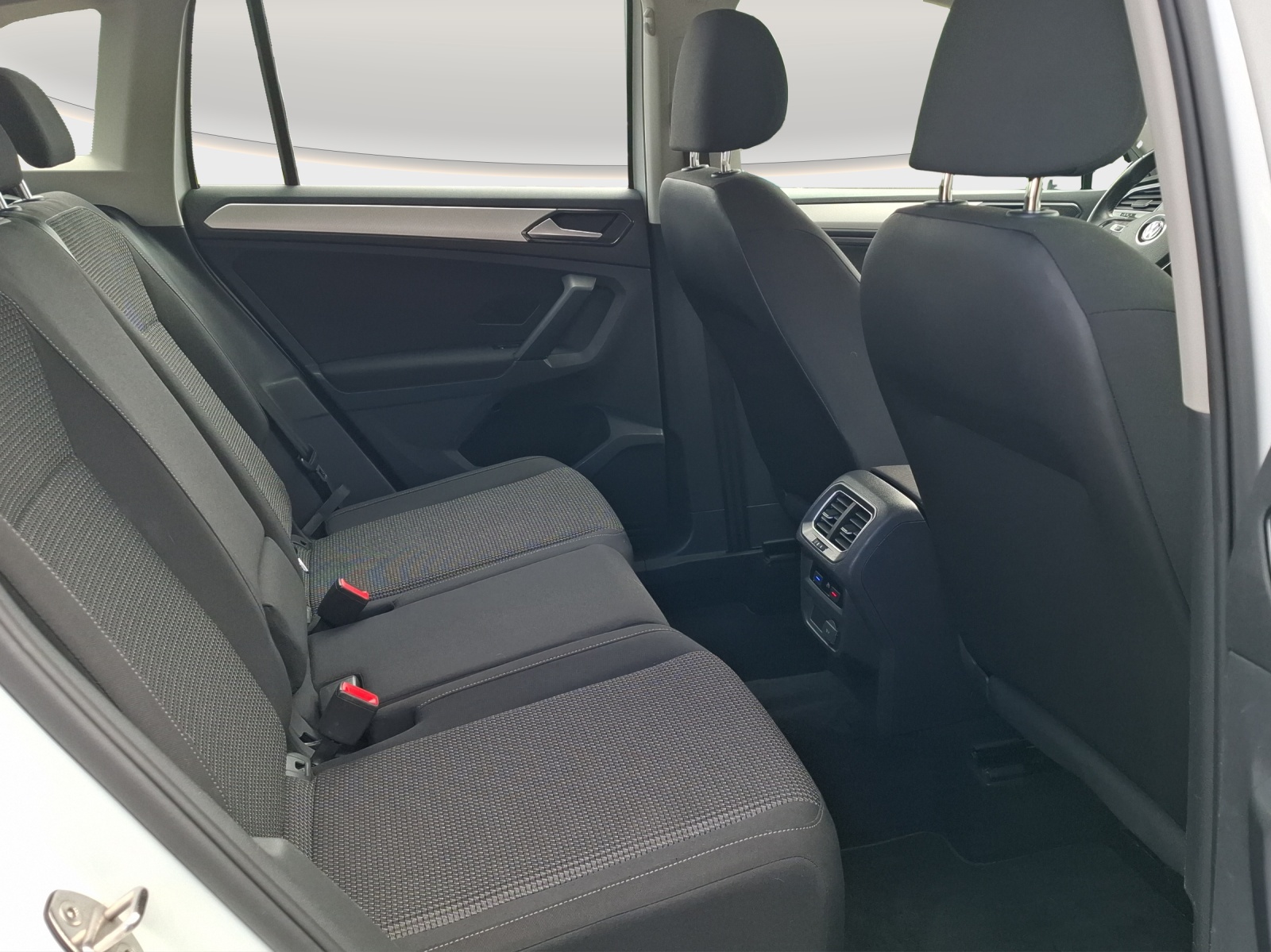 VW Tiguan 1.4TSI Trendline-image-10