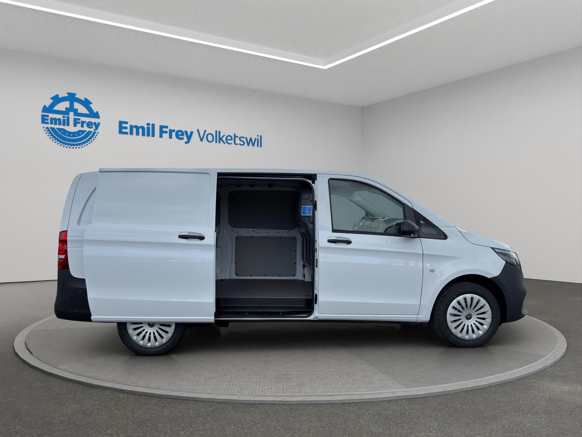 MERCEDES-BENZ 114 Kaw. L 2.0 CDI Pro Worker-image-2