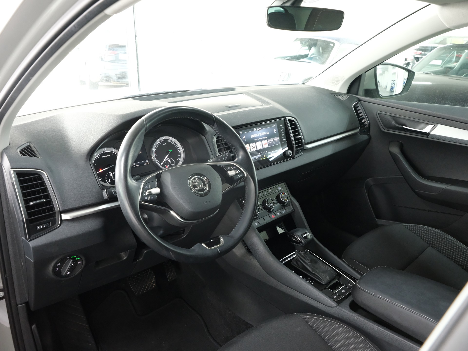 SKODA Karoq 1.5 TSI Ambition DSG-image-10