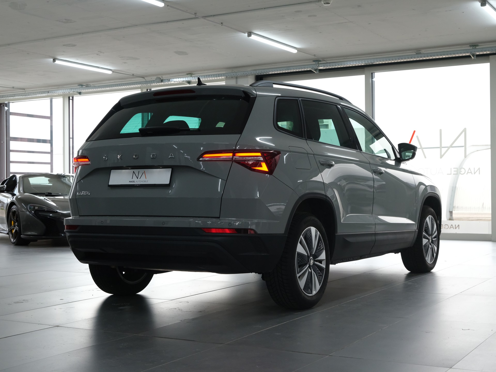 SKODA Karoq 1.5 TSI Ambition DSG-image-7