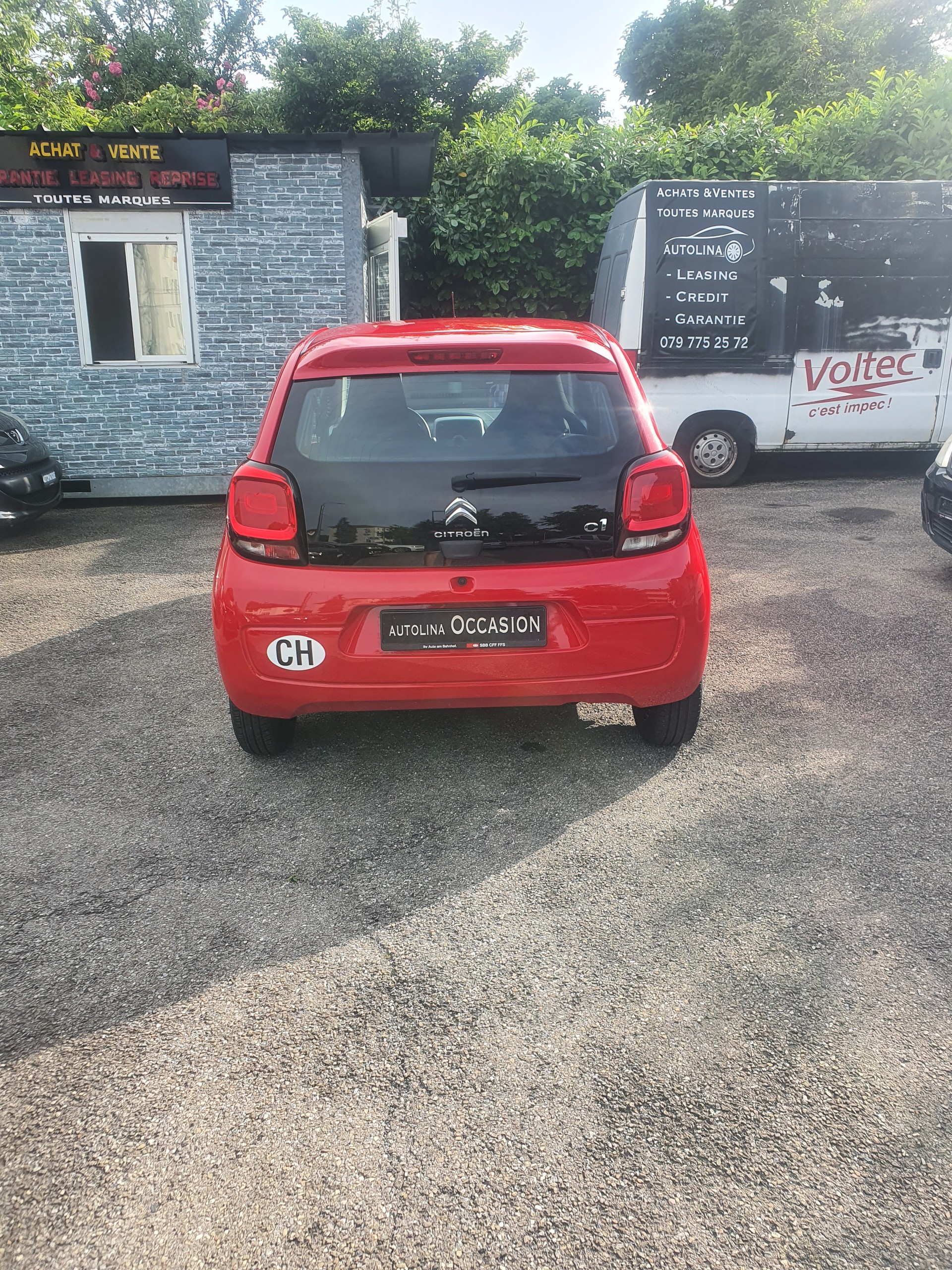 CITROEN C1 1.0 e-VTi Stop&Start Shine-image-5