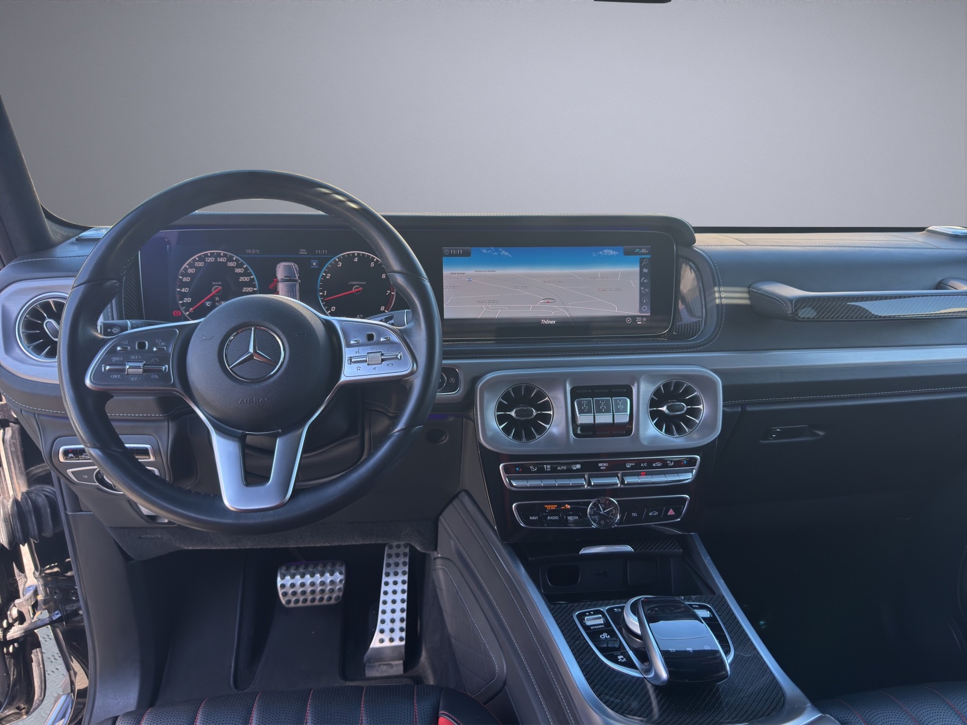 MERCEDES-BENZ G 500 AMG Line 9G-Tronic-image-12