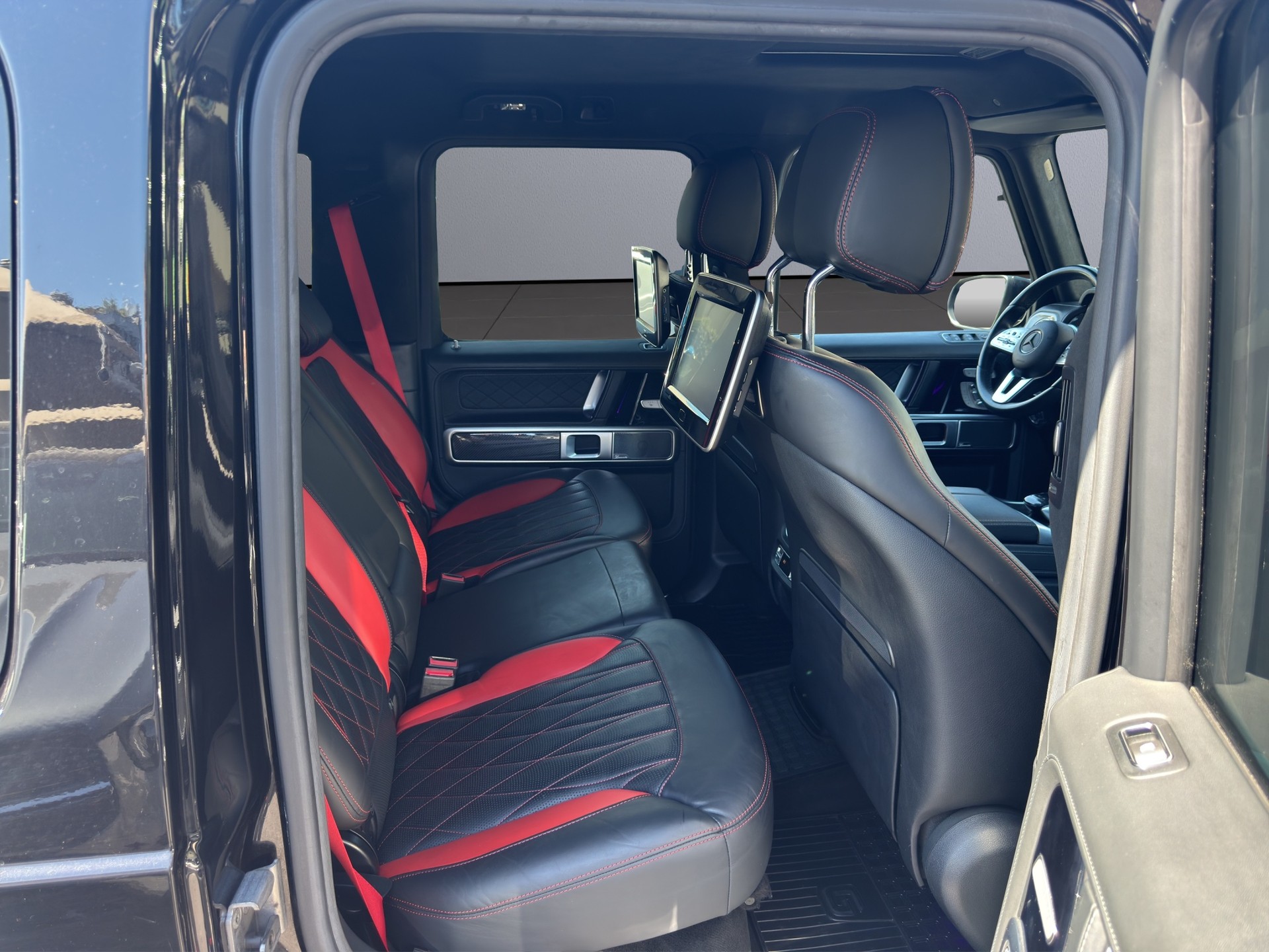 MERCEDES-BENZ G 500 AMG Line 9G-Tronic-image-16