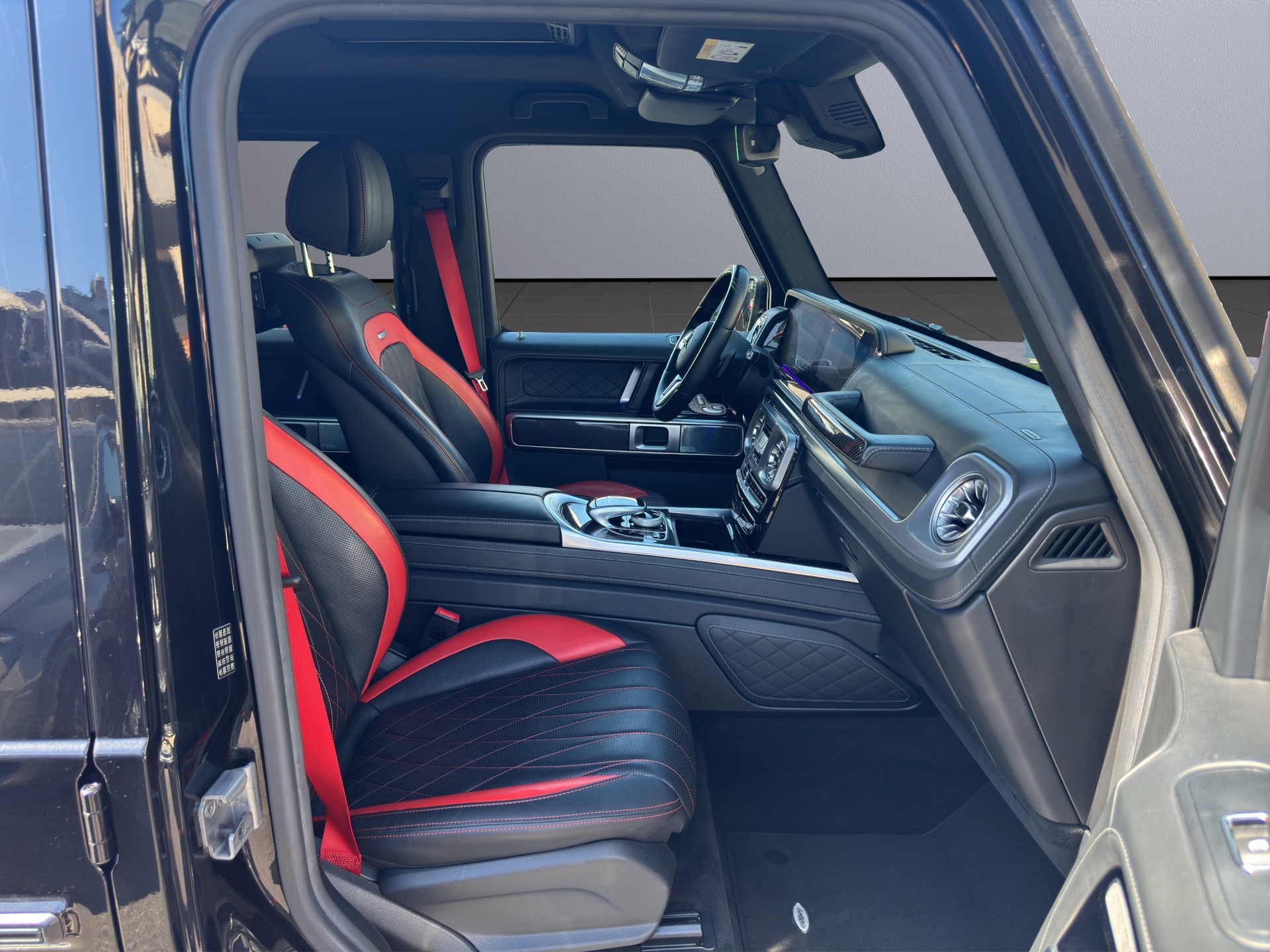 MERCEDES-BENZ G 500 AMG Line 9G-Tronic-image-15