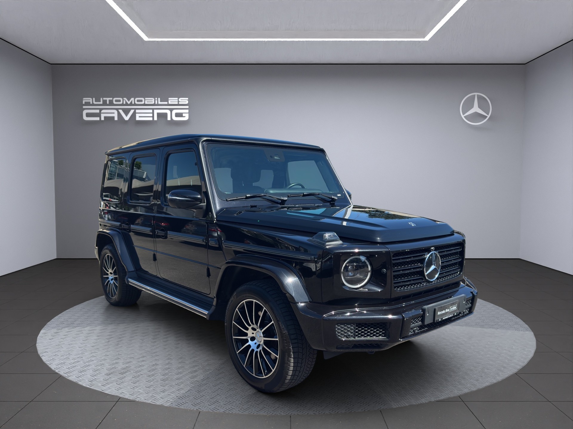 MERCEDES-BENZ G 500 AMG Line 9G-Tronic-image-6