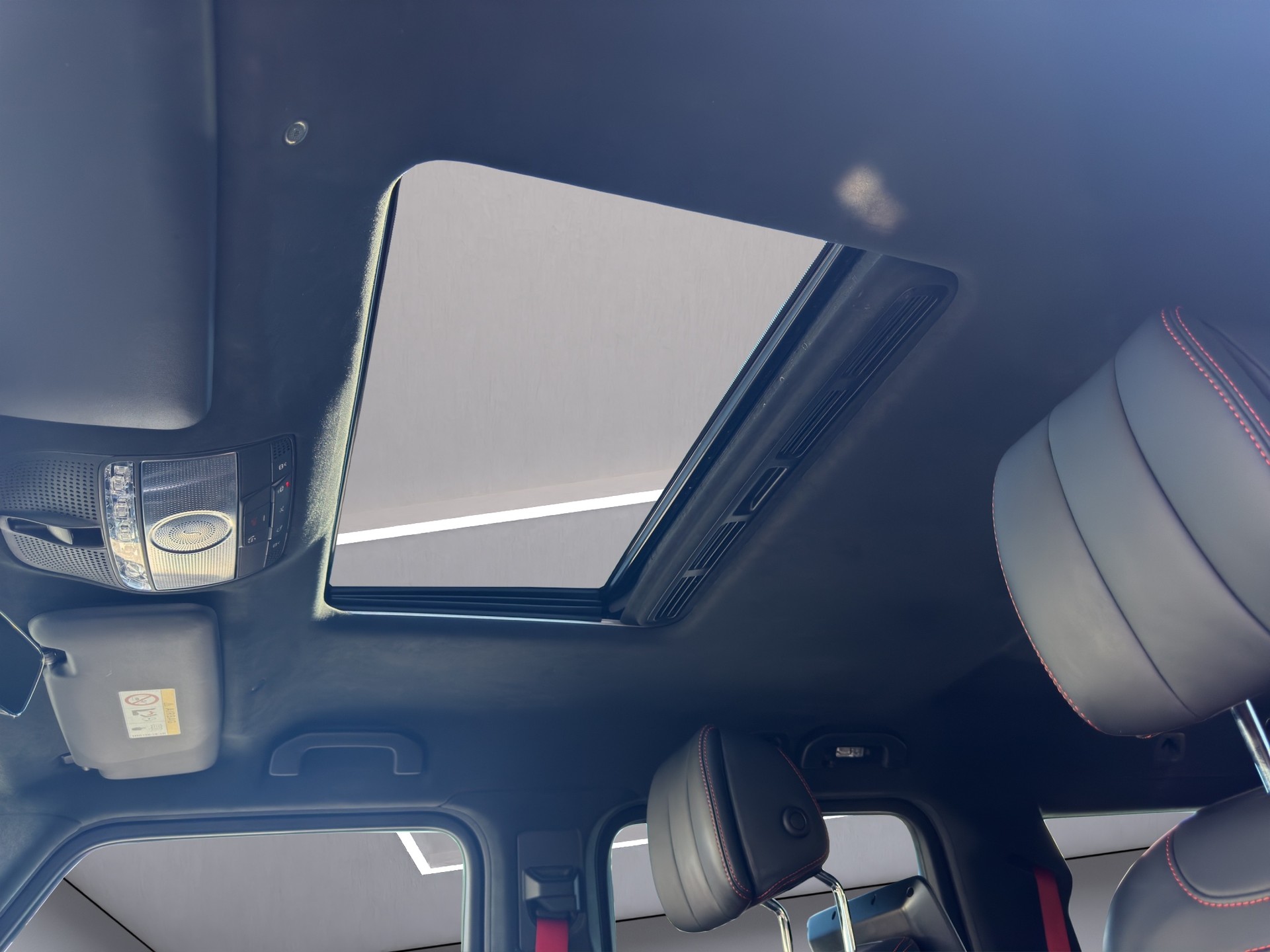 MERCEDES-BENZ G 500 AMG Line 9G-Tronic-image-18