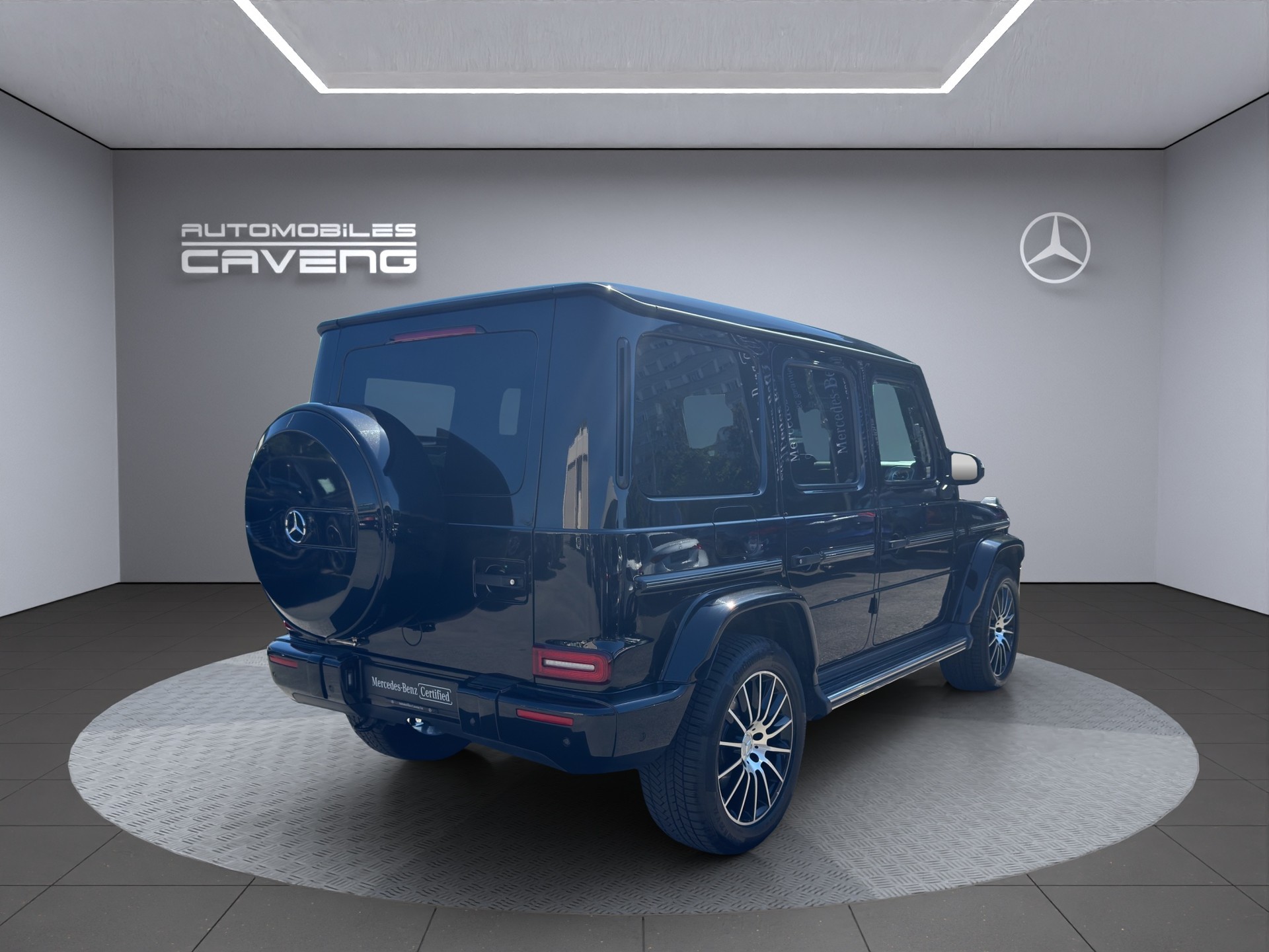 MERCEDES-BENZ G 500 AMG Line 9G-Tronic-image-4