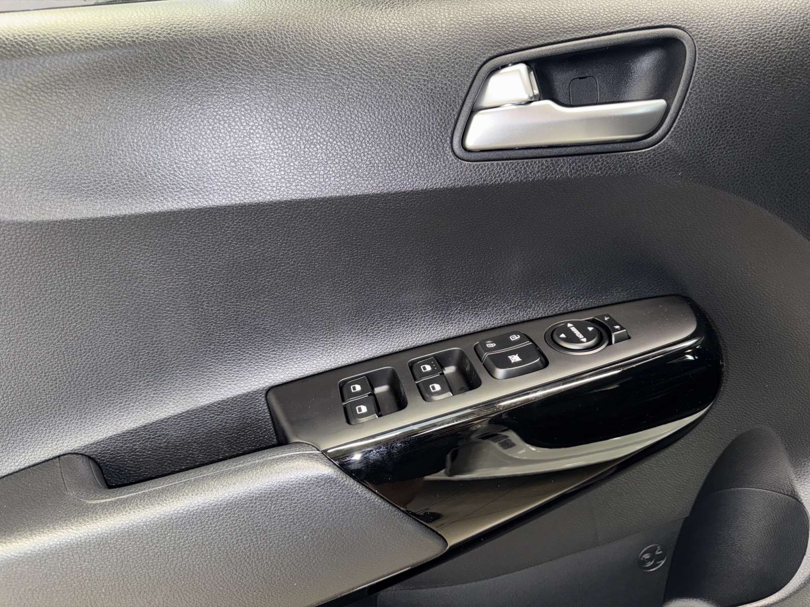 KIA Picanto 1.0 GDi First Edition-image-15