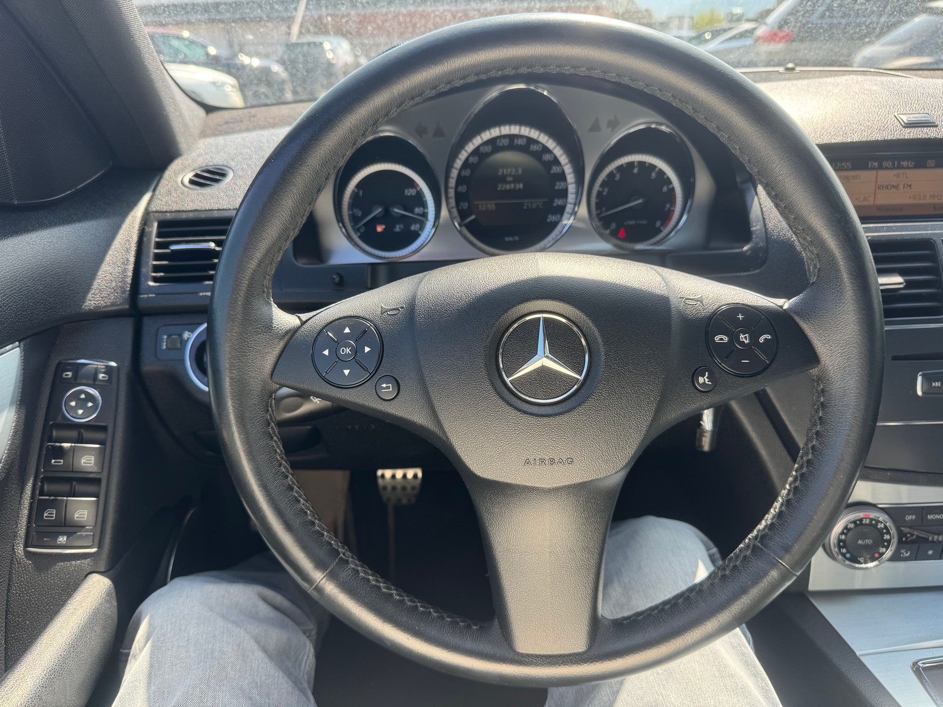 MERCEDES-BENZ C 180 Kompressor Classic-image-11