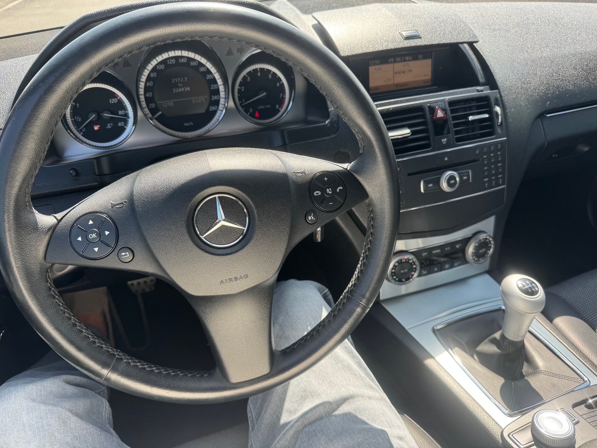 MERCEDES-BENZ C 180 Kompressor Classic-image-14