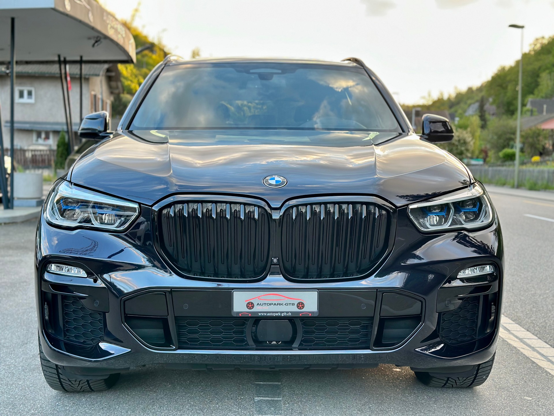 BMW X5 xDrive 48V 40d M Sport Steptronic-image-2
