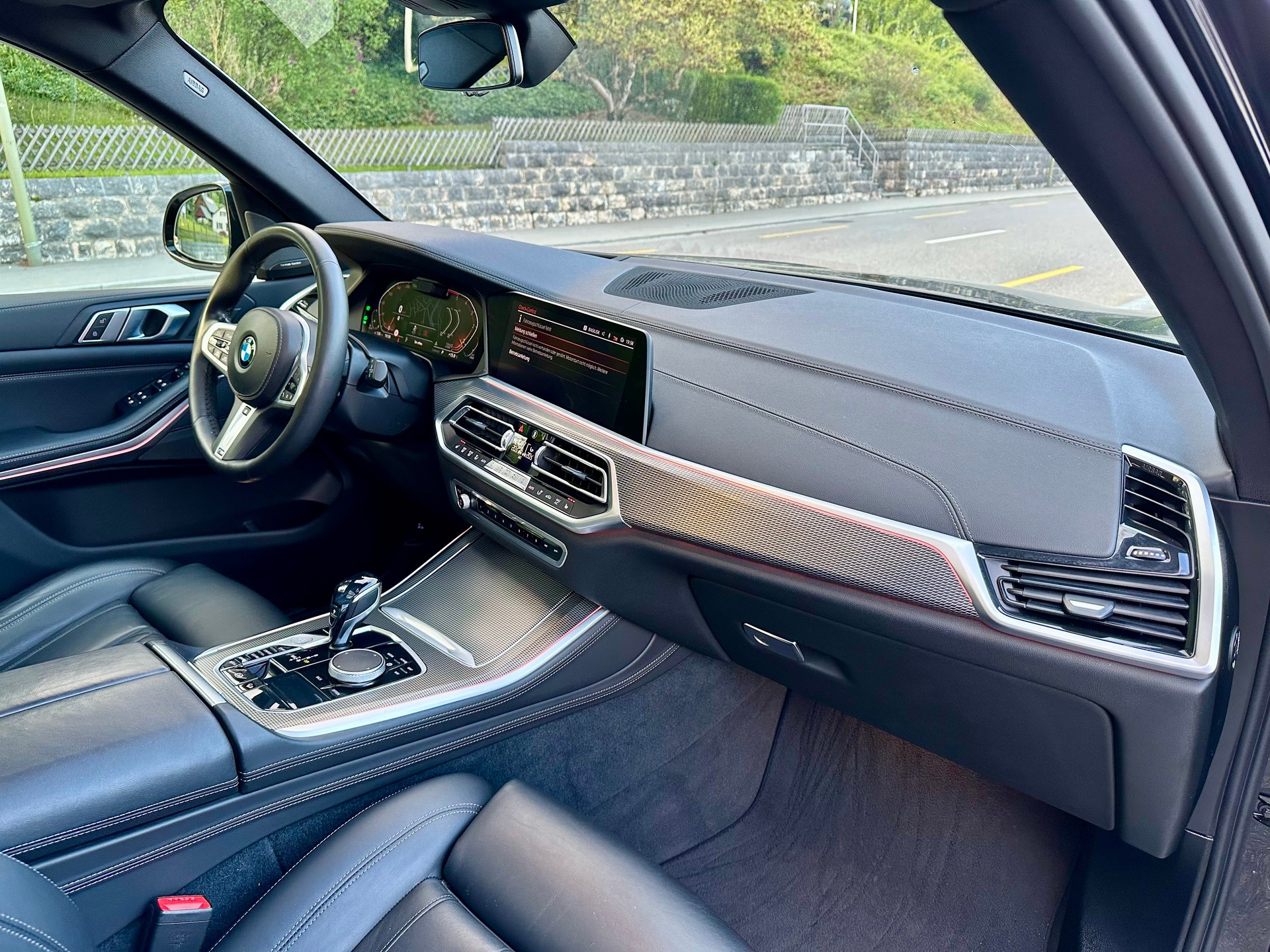 BMW X5 xDrive 48V 40d M Sport Steptronic-image-10