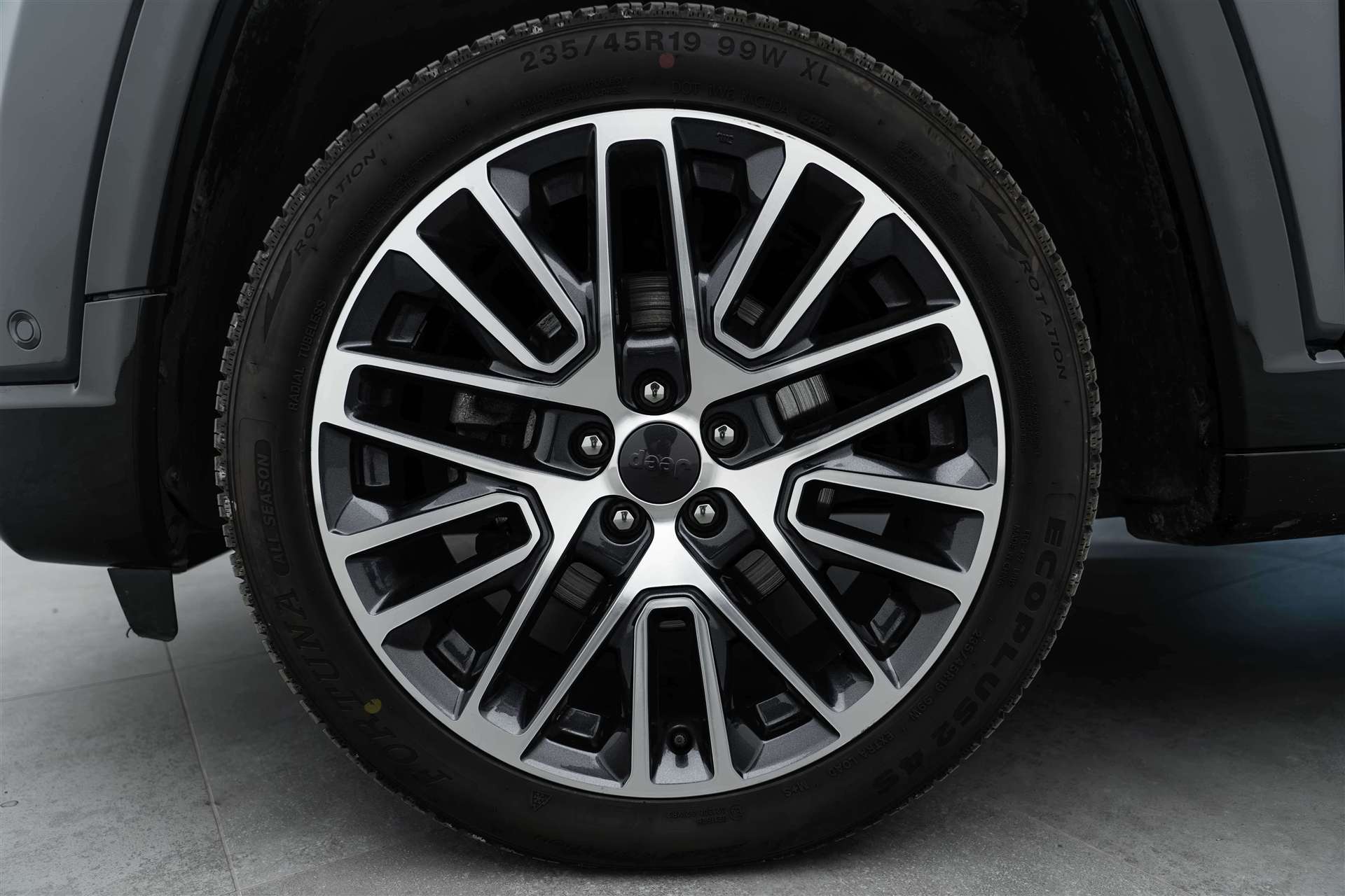 JEEP Compass 1.5 T SUMMIT T4 E-Hybrid FWD-image-4
