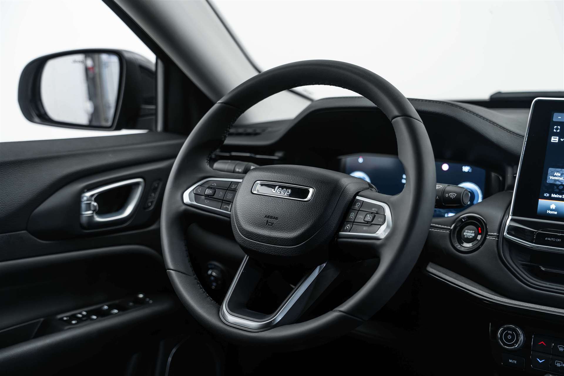 JEEP Compass 1.5 T SUMMIT T4 E-Hybrid FWD-image-9