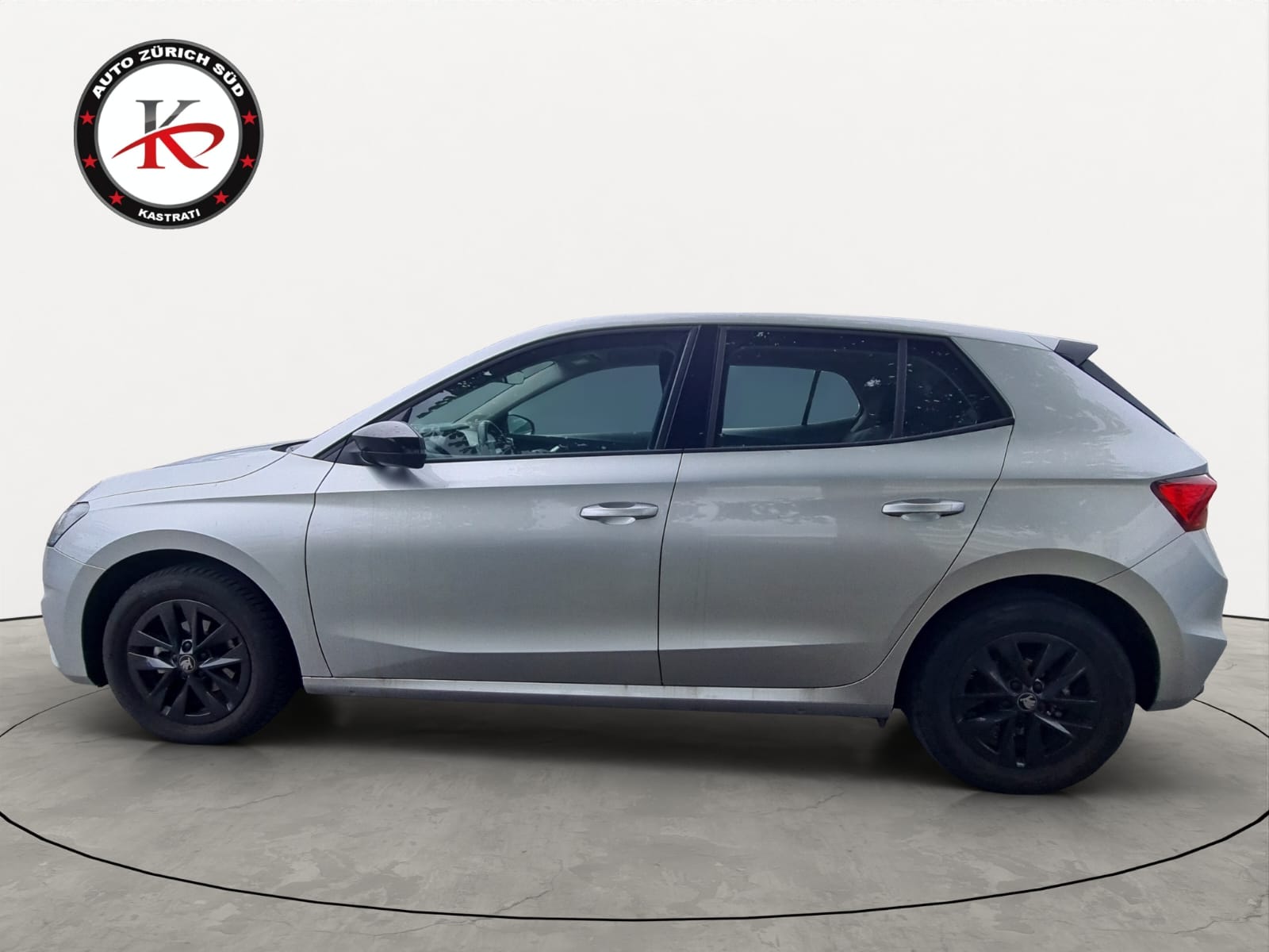SKODA Fabia 1.0 TSI Young Edition-image-2