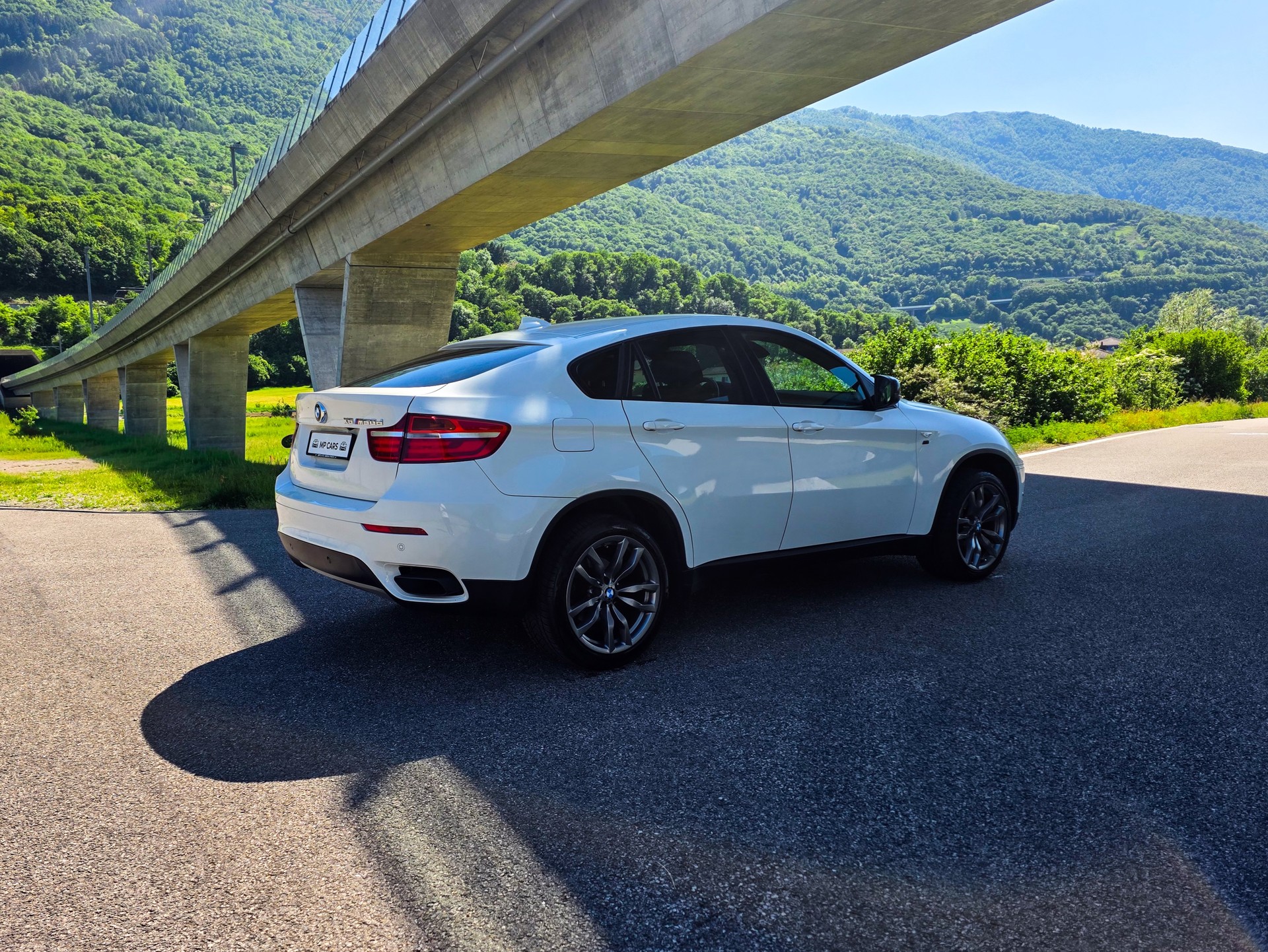 BMW X6 M50d Steptronic-image-4